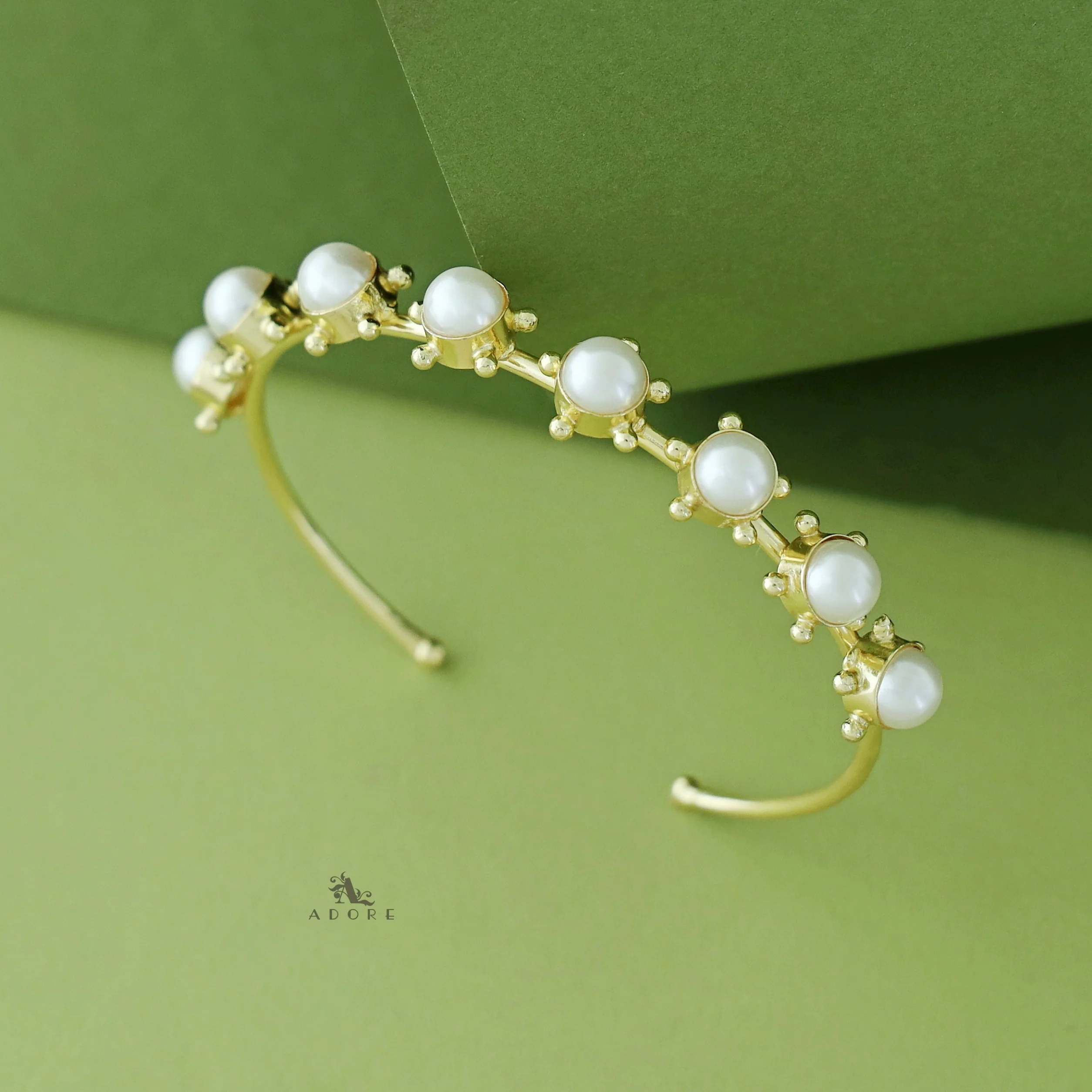 Camillia Golden Glossy Stone Bangle - Image 7