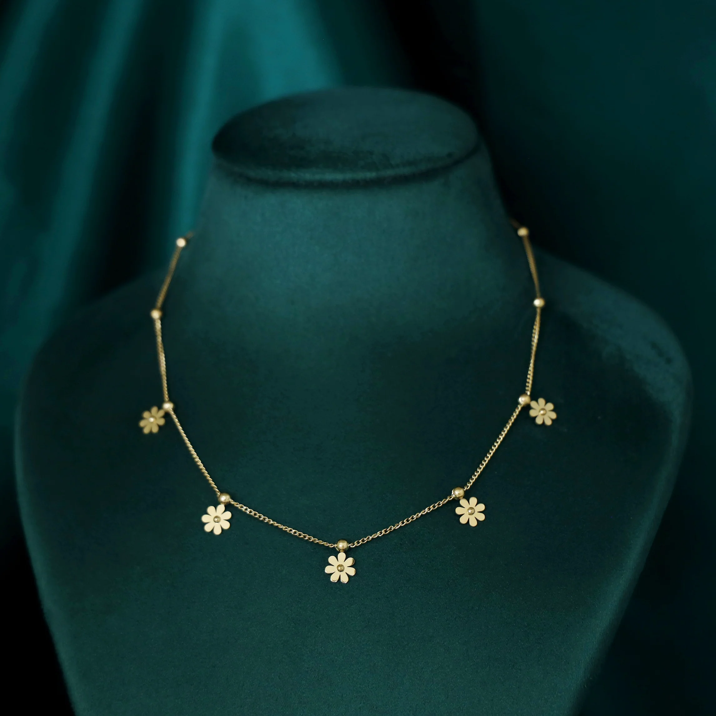 Canny Golden Ball + Flower Neckpiece - Image 2