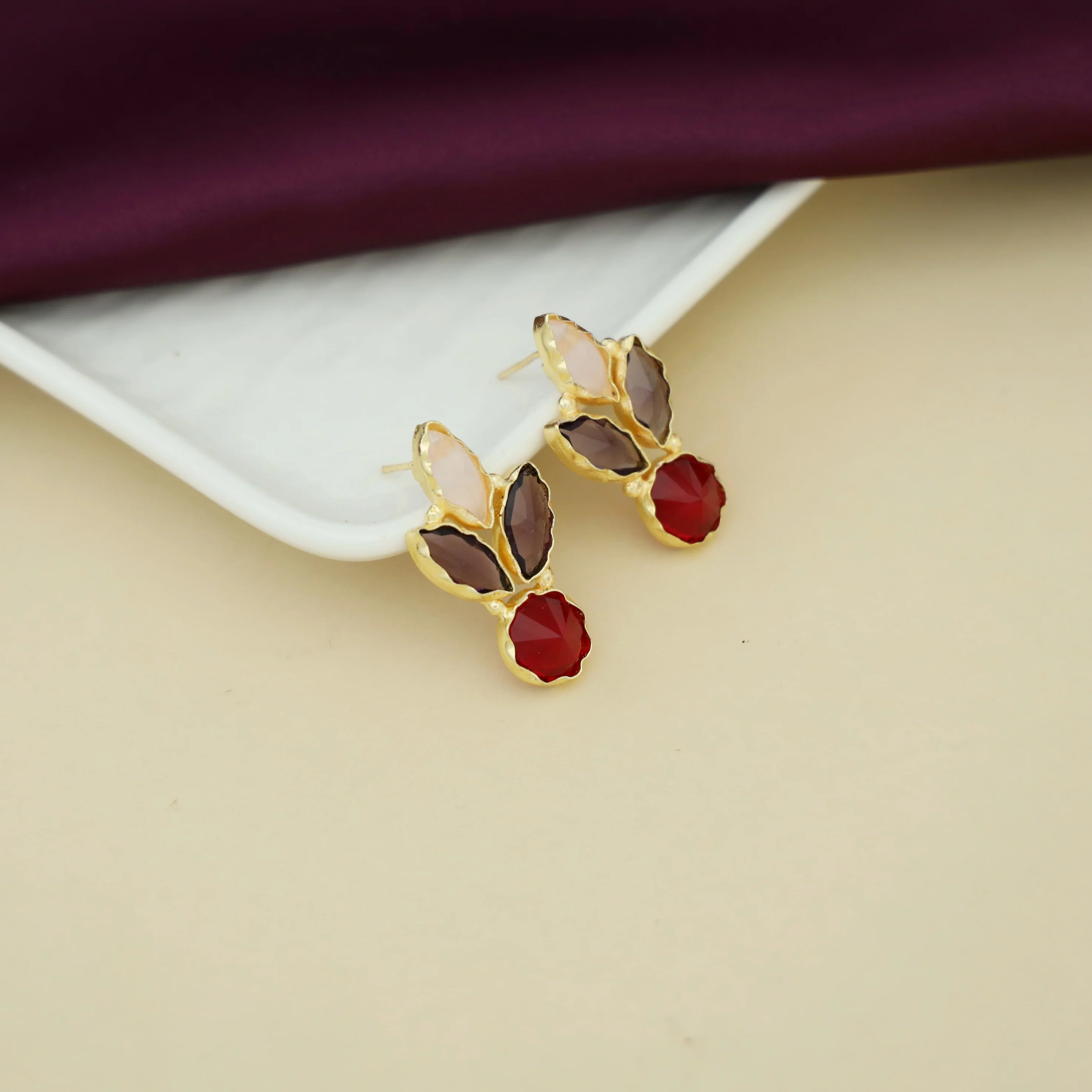 Caral Tri Leafy Glossy Earring - Image 10