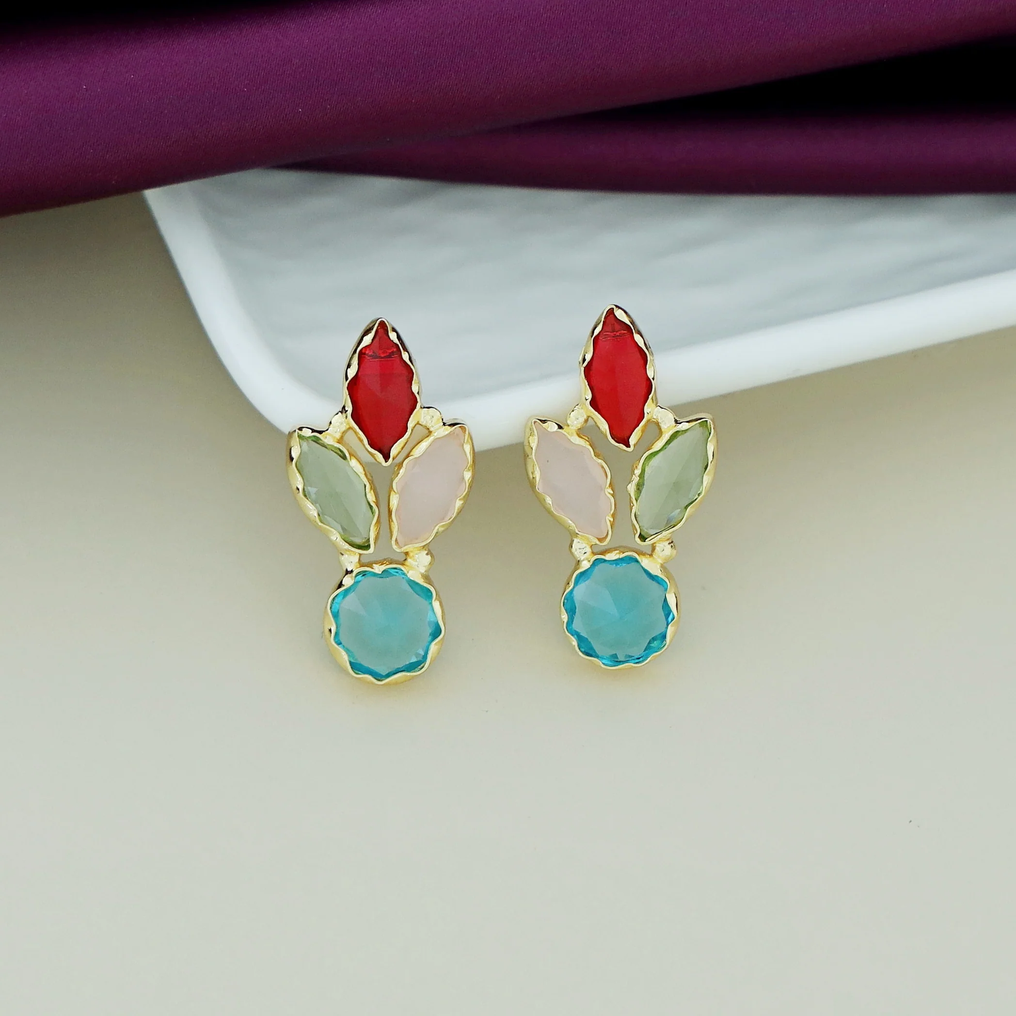 Caral Tri Leafy Glossy Earring - Image 4