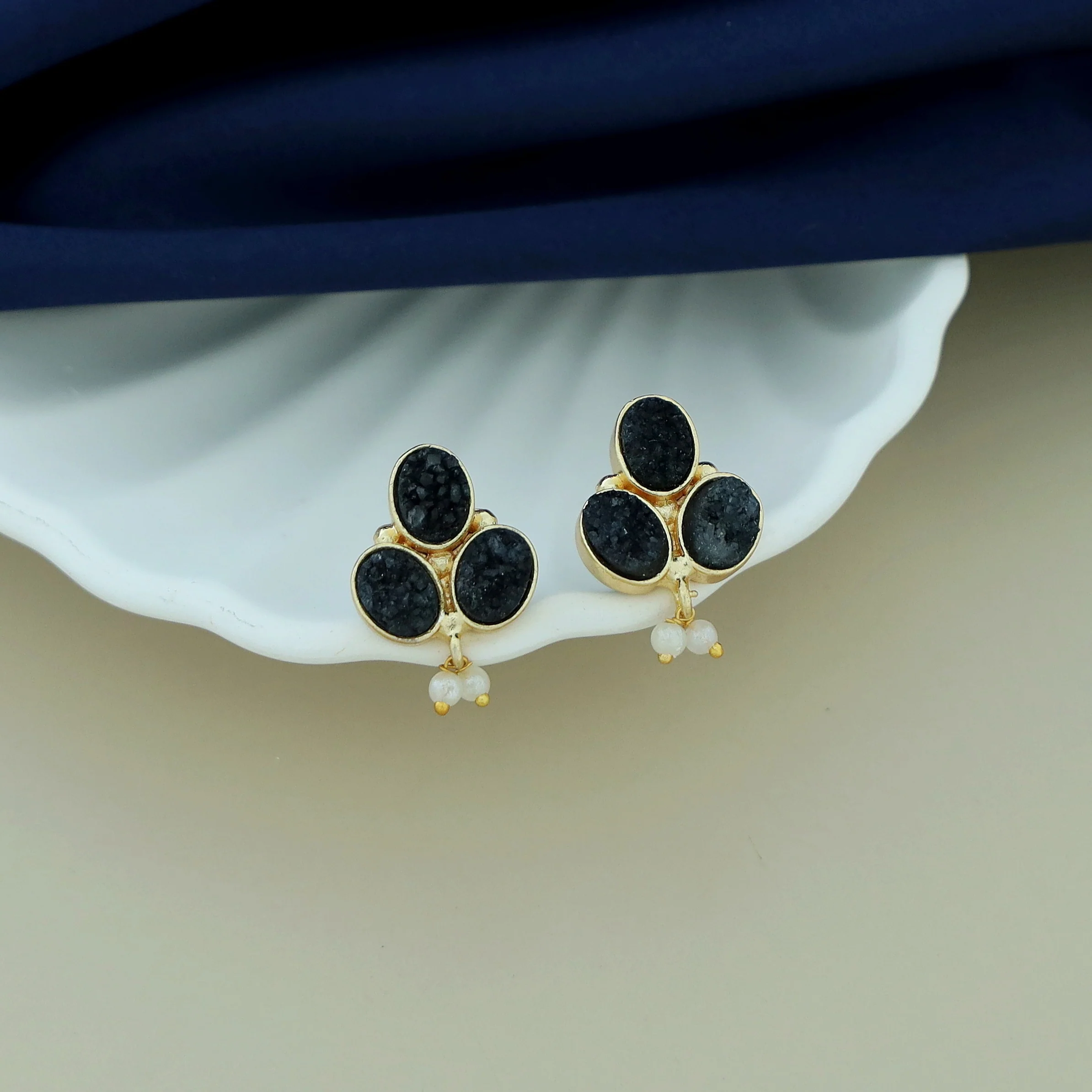 Carissa Pearl Tri Druzy Earring - Image 4