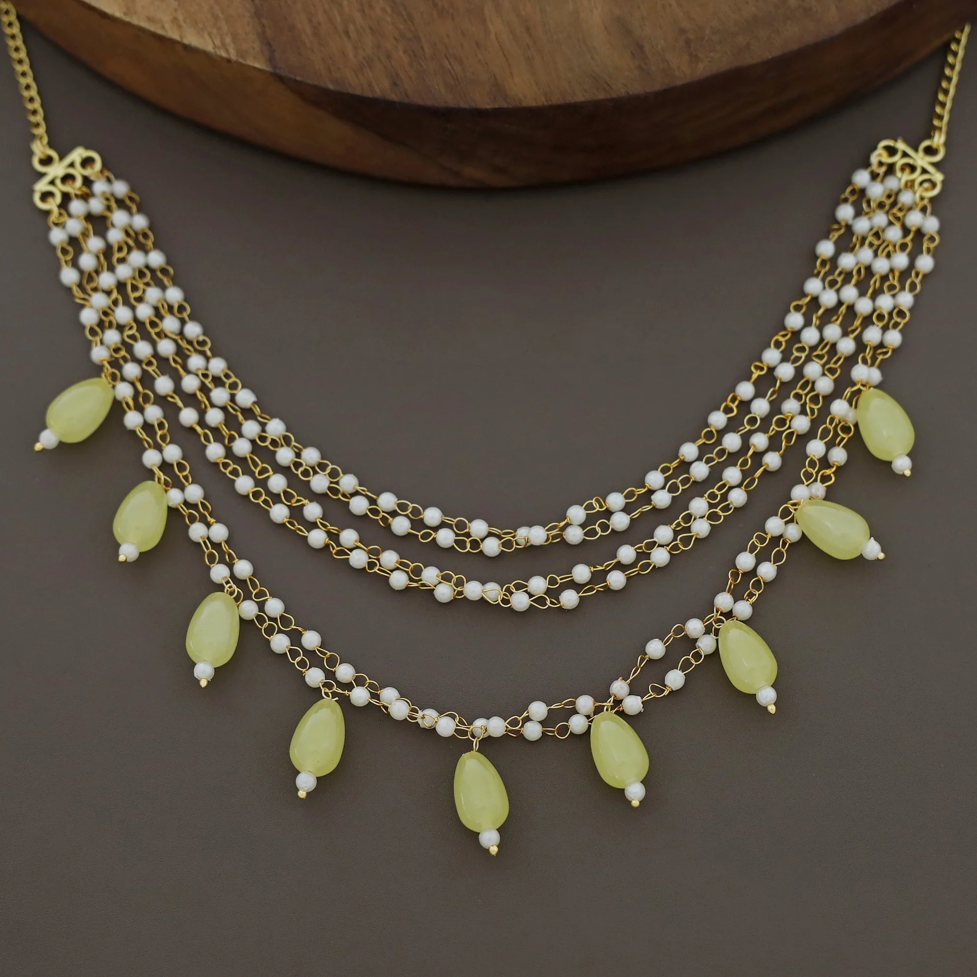 Carly Pearl 6 Layer Glossy Beads Short Neckpiece - Image 2