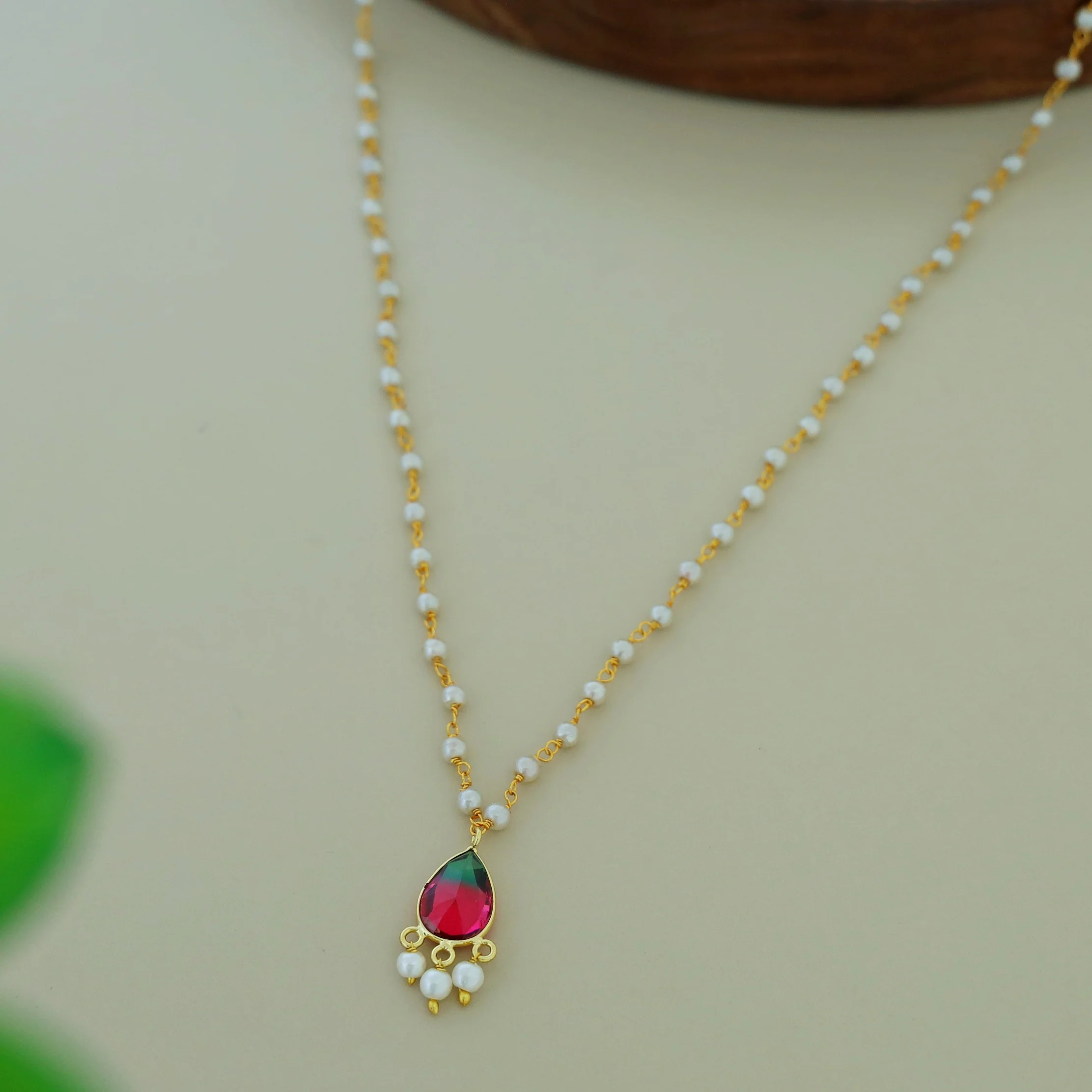 Carly Pearl Drop Glossy Neckpiece - Image 3