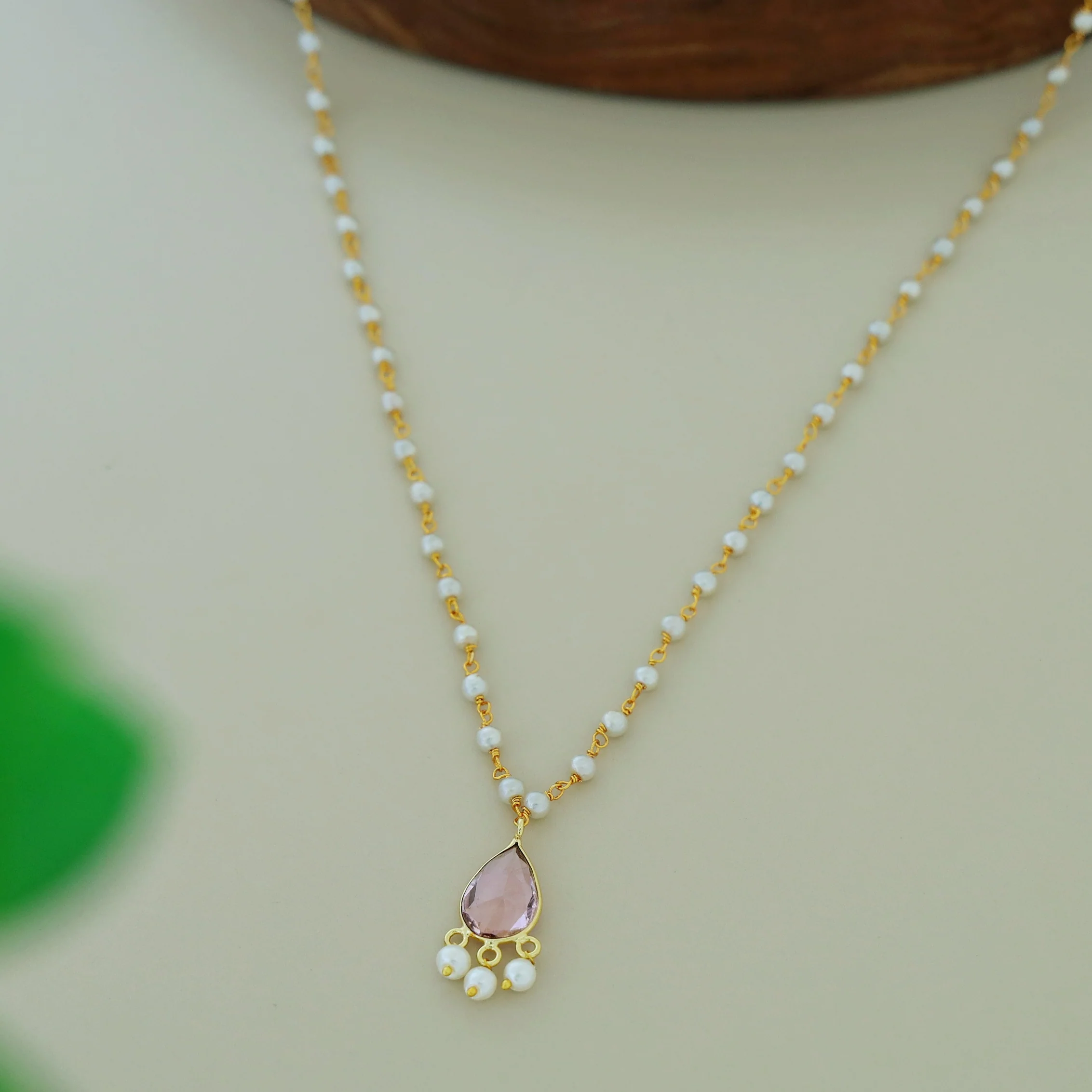 Carly Pearl Drop Glossy Neckpiece - Image 6