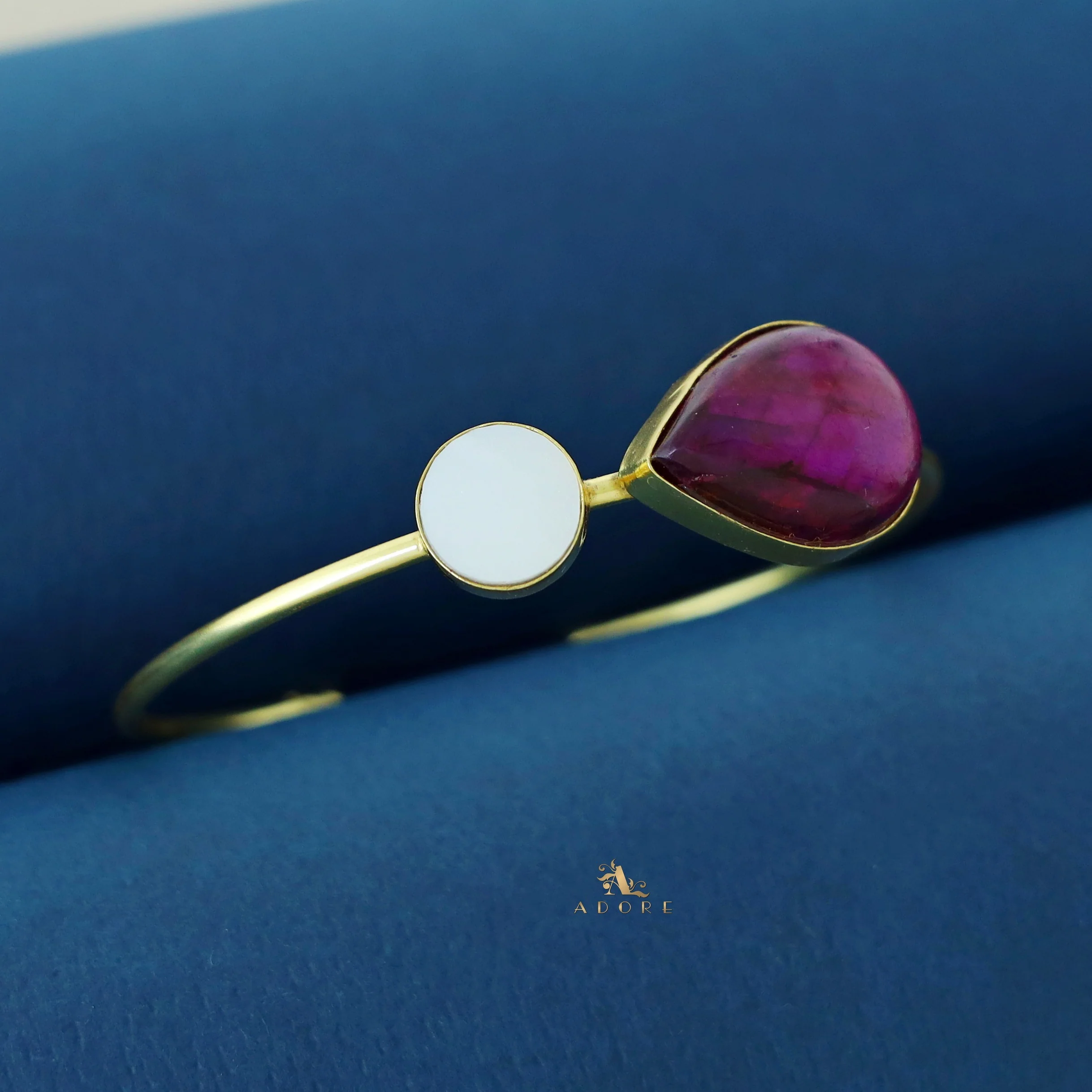 Carmella Golden MOP Bangle - Image 4