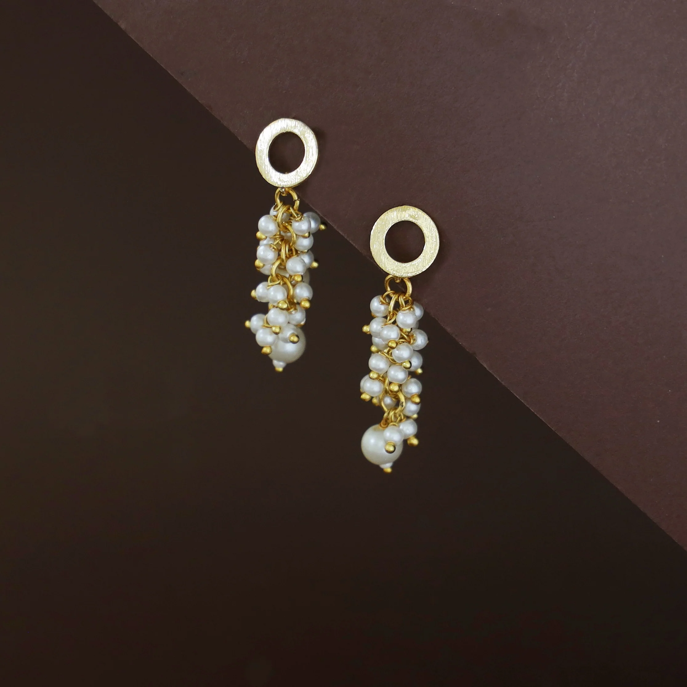 Carolina Golden Circle Bunch Pearl Earring - Image 3