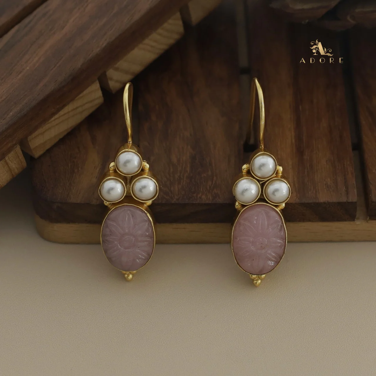 Carved Oval Tri Pearl Drop - Image 21