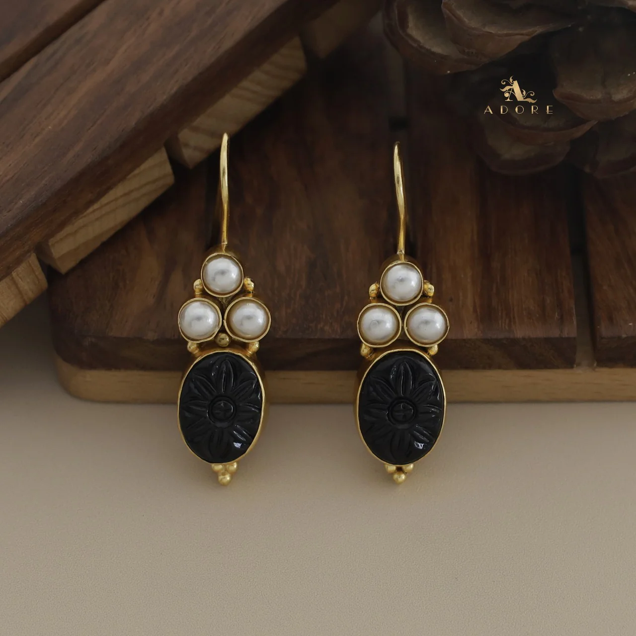 Carved Oval Tri Pearl Drop - Image 6