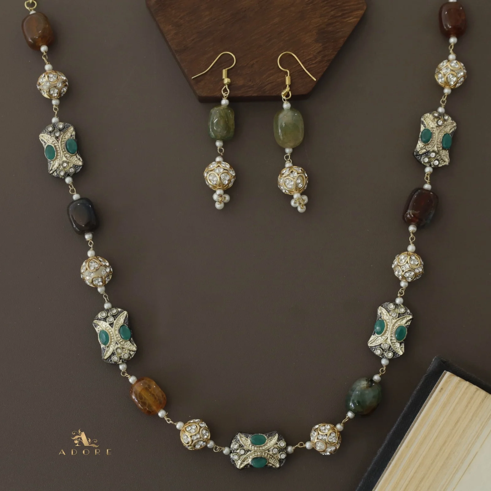 Cattleya Neckpiece With Drop - Image 14