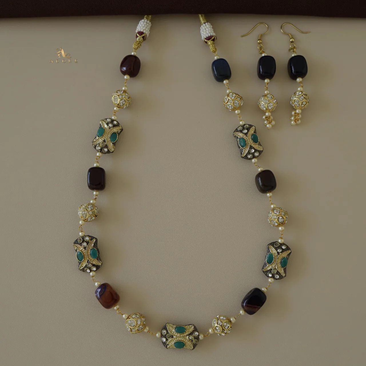 Cattleya Neckpiece With Drop - Image 6