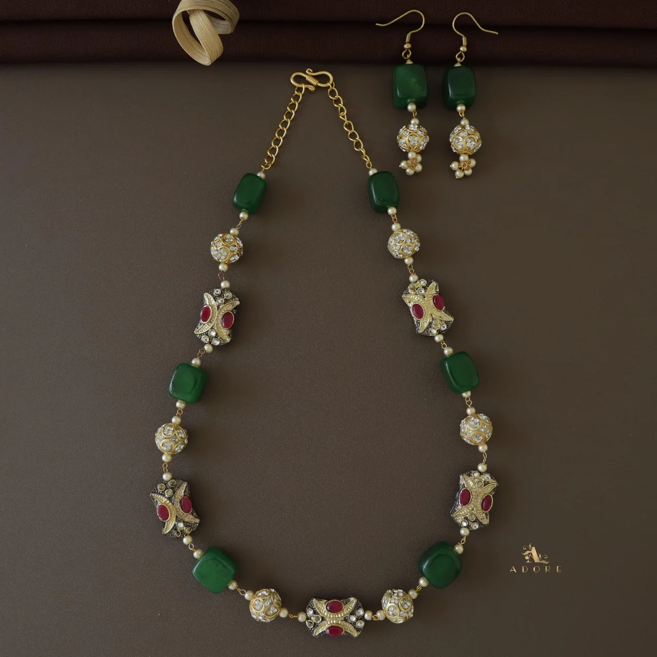 Cattleya Neckpiece With Drop - Image 9