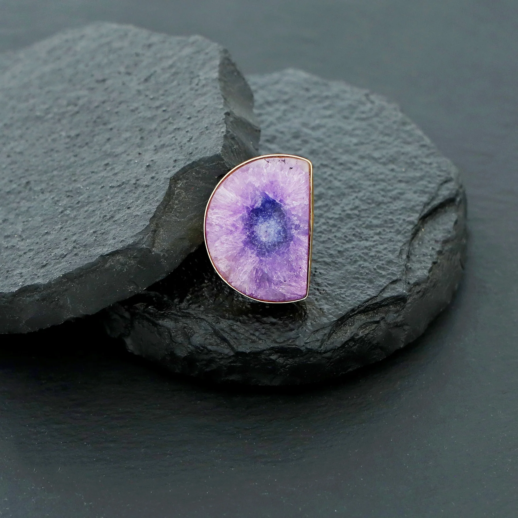 Cecilia Half Circle Agate Ring - Image 10