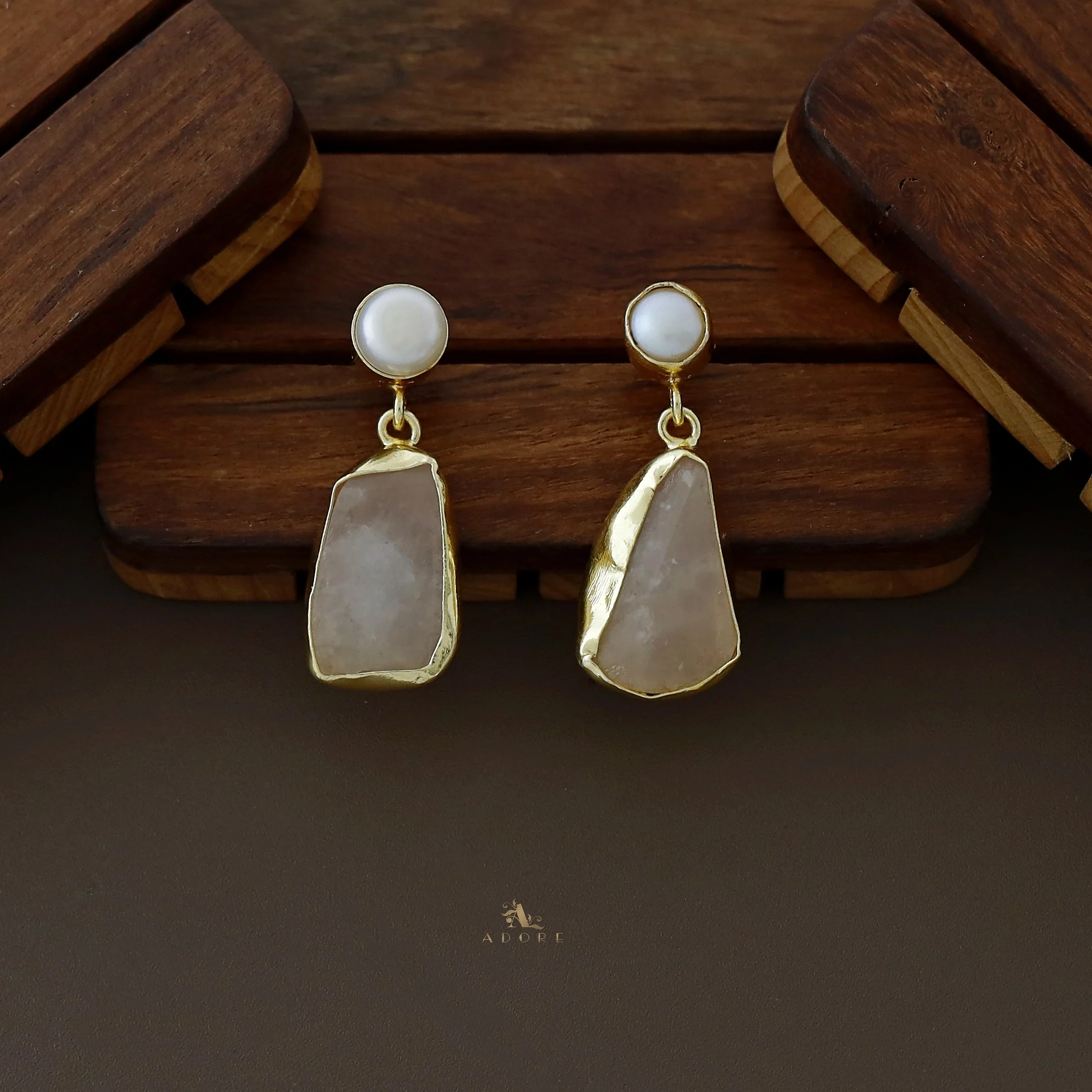 Celeste Raw stone Baroque Short Neckpiece with Earring - Image 15