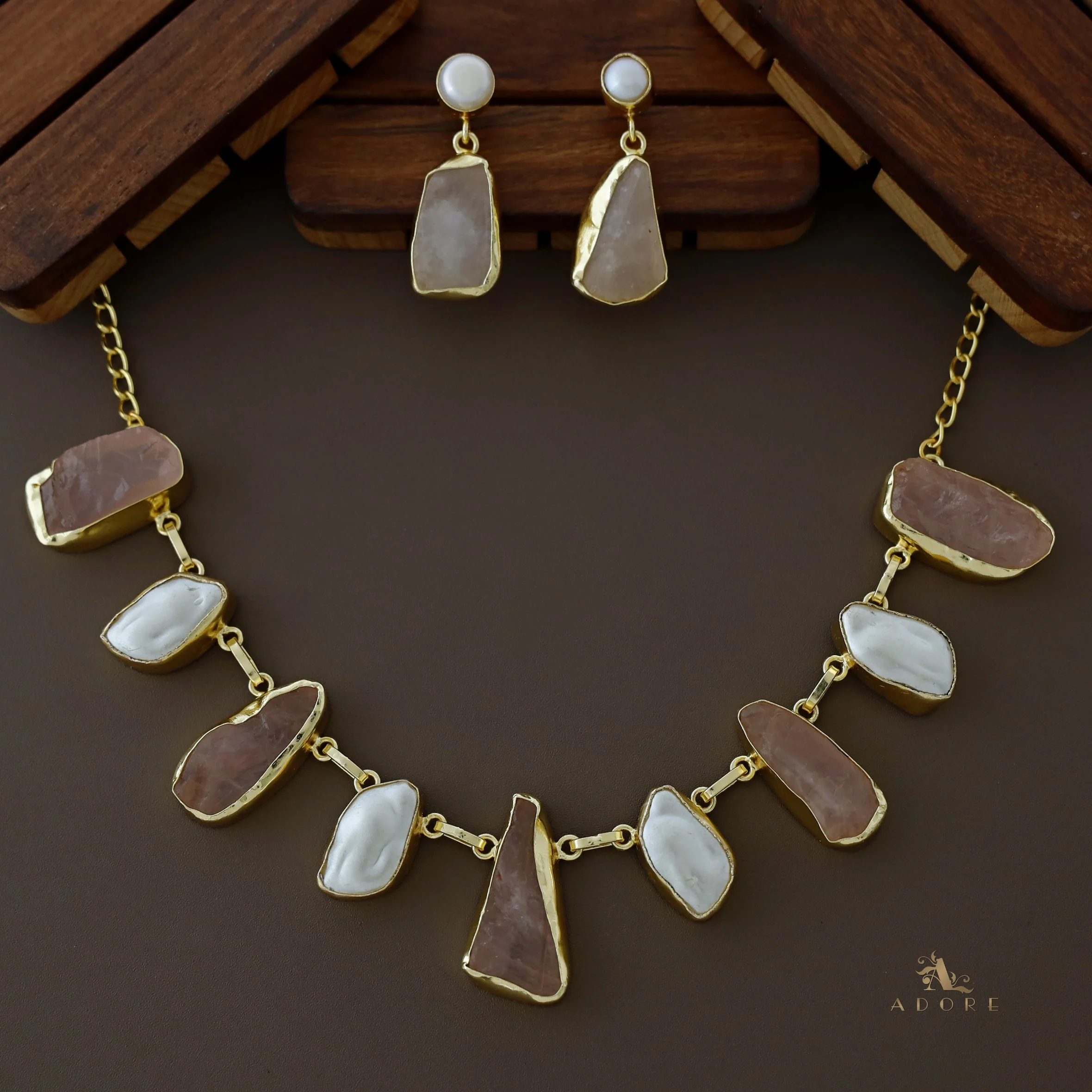 Celeste Raw stone Baroque Short Neckpiece with Earring - Image 5