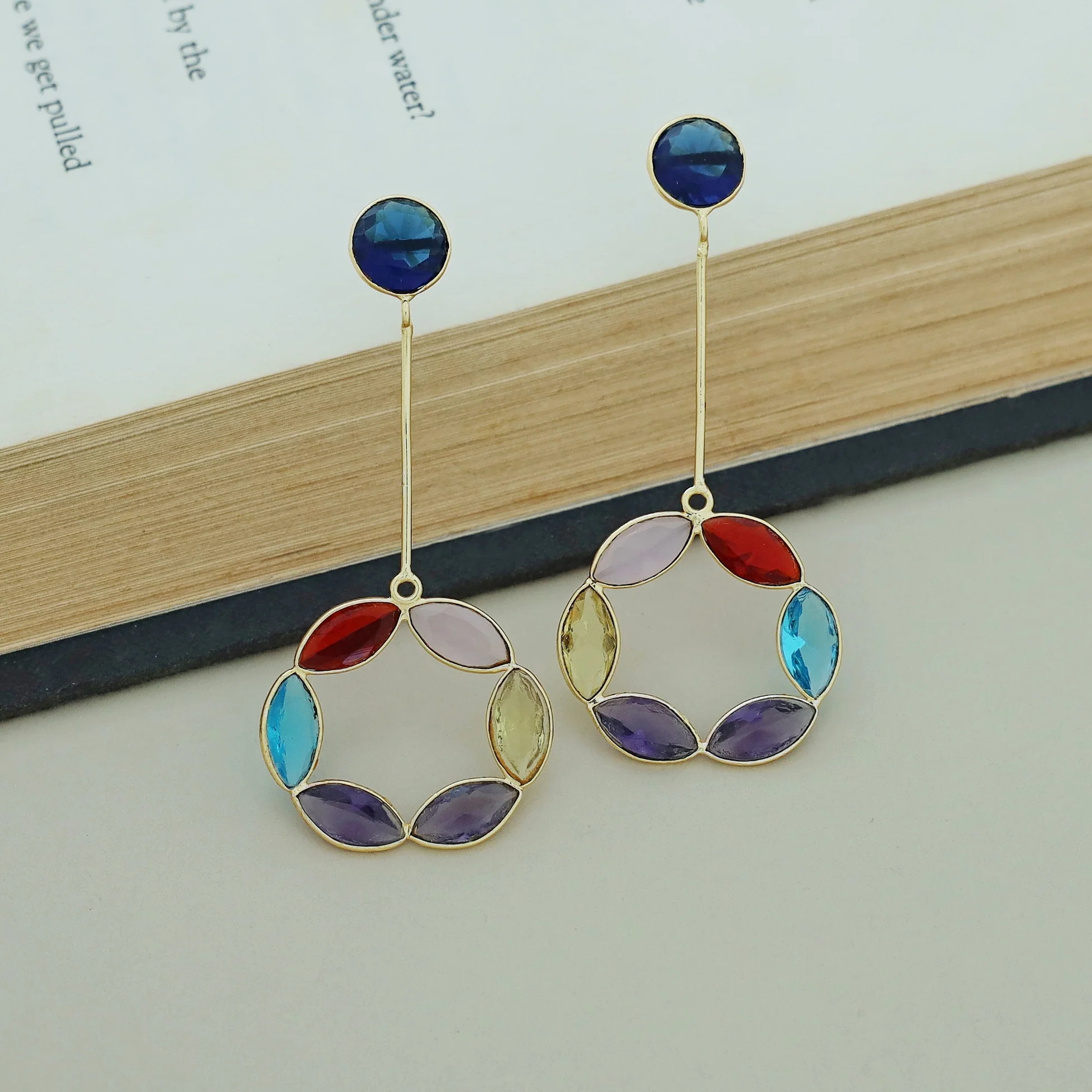 Celia Glossy Circle Stick Earring - Image 8