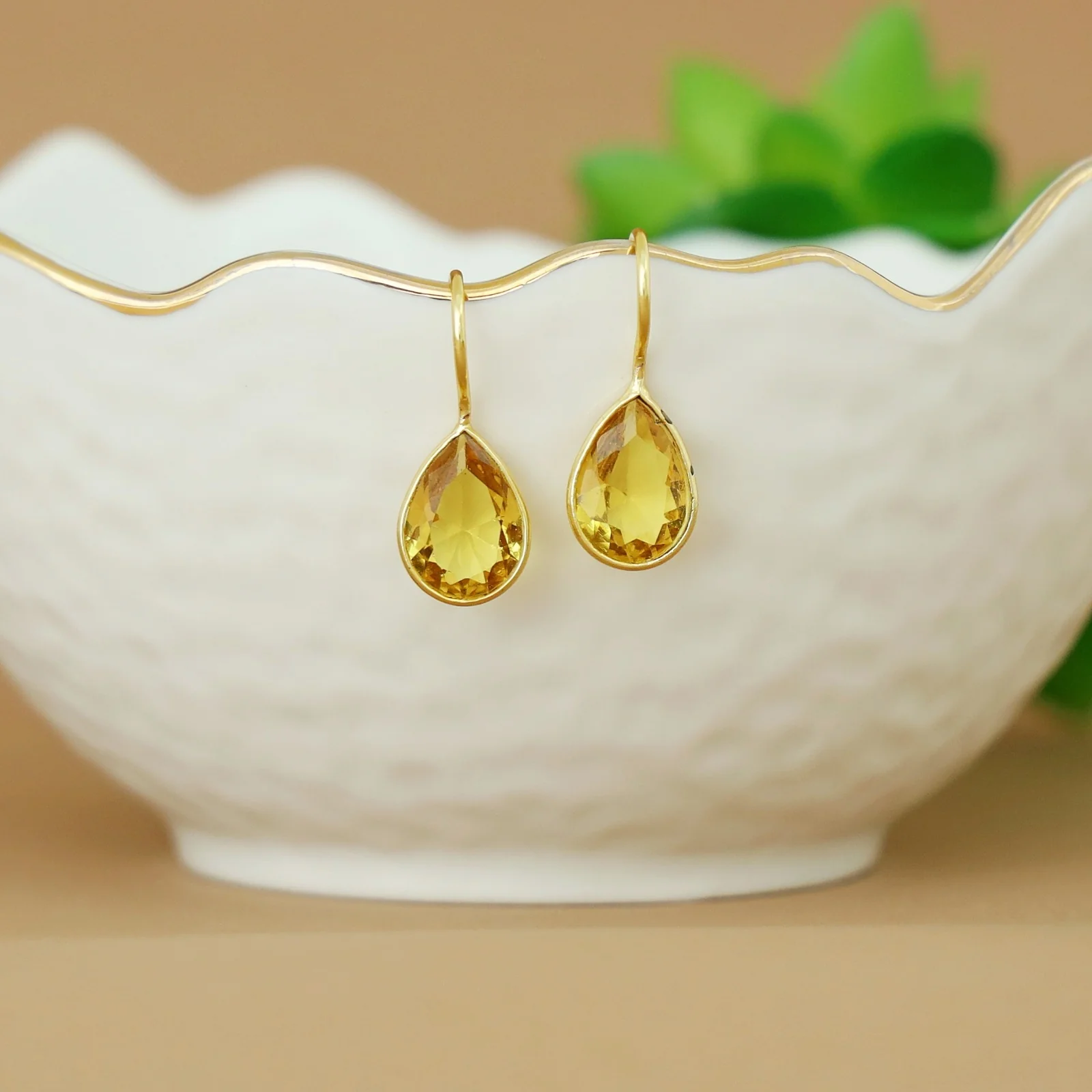 Cercel Golden Rain Drops Earring (Colour Option) - Image 10