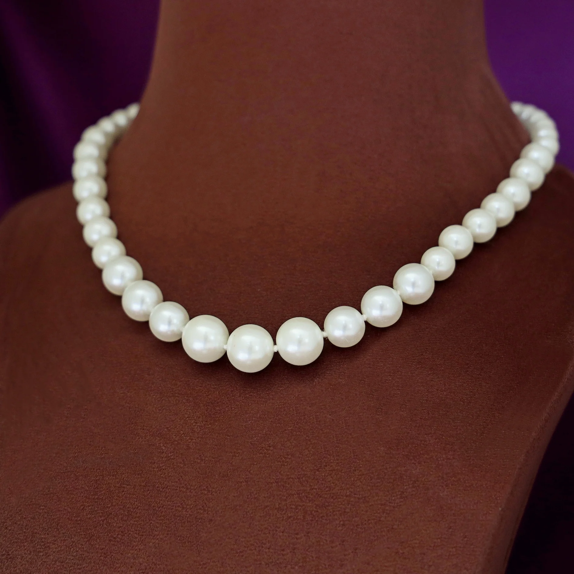 Chahak Pearl Neckpiece - Image 5