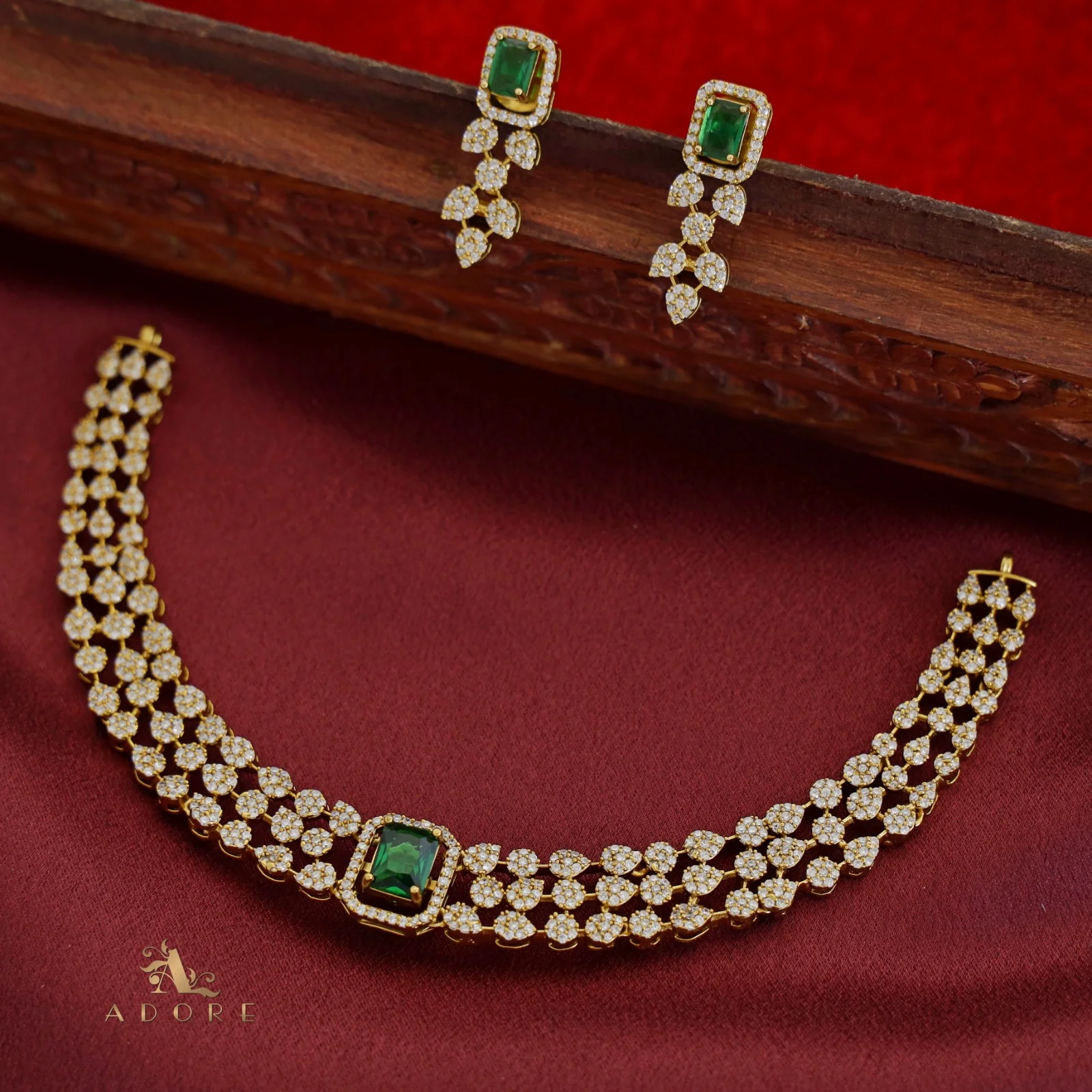 Premium Chamoli Interchangeable AD Short Neckpiece With Earring - Image 3