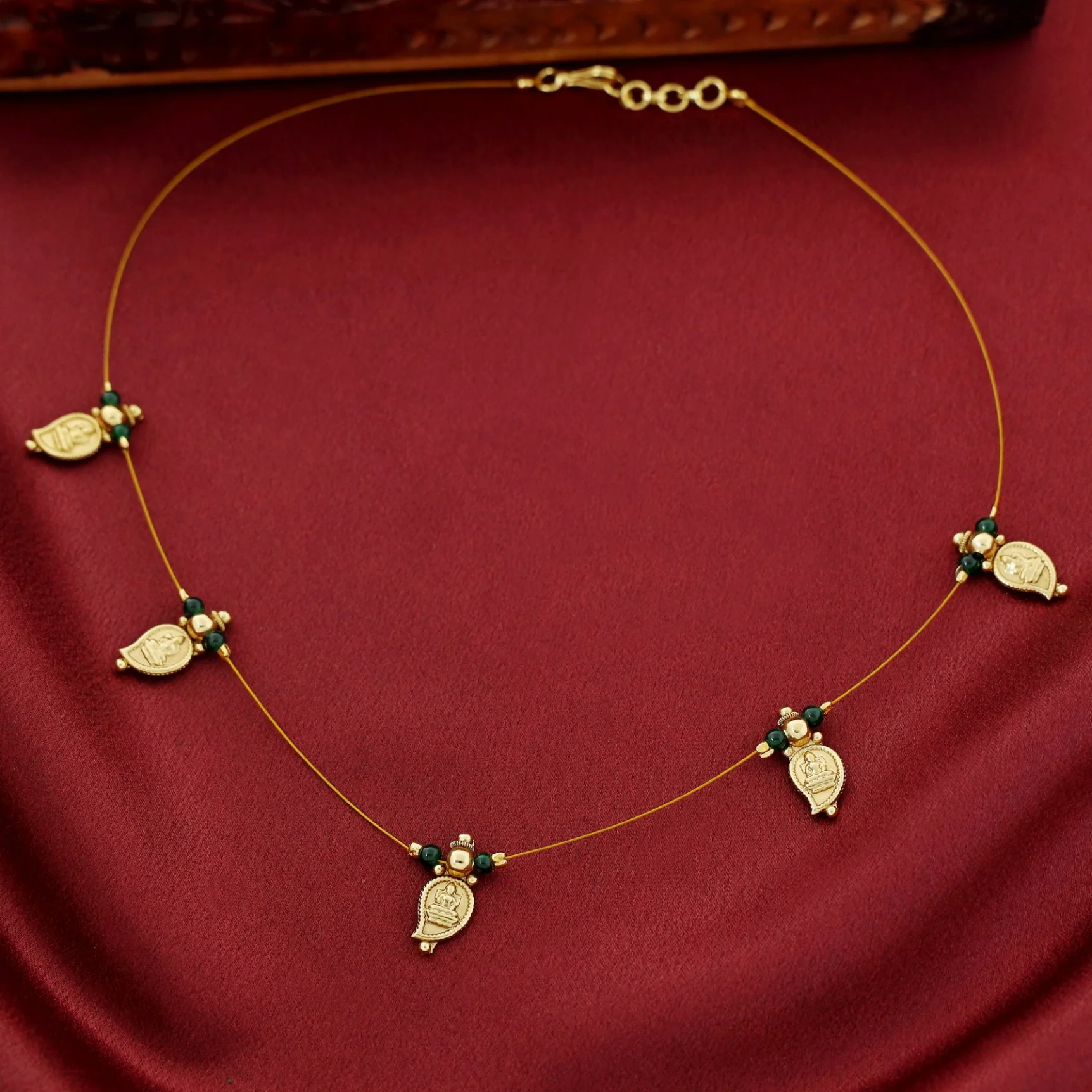 Chandni Devi Mango 5 Kashi String Neckpiece - Image 10