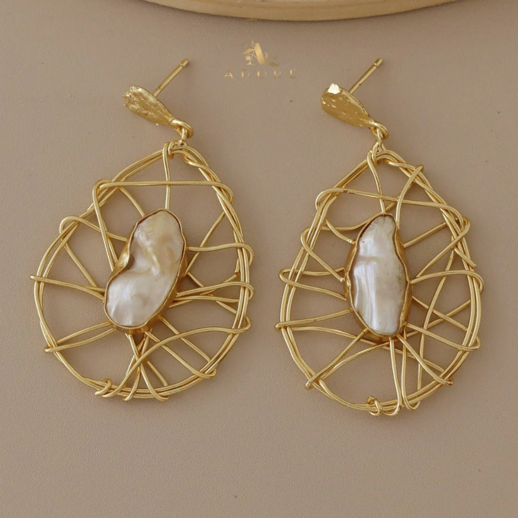 Chantria Handmade Baroque Earring - Image 5