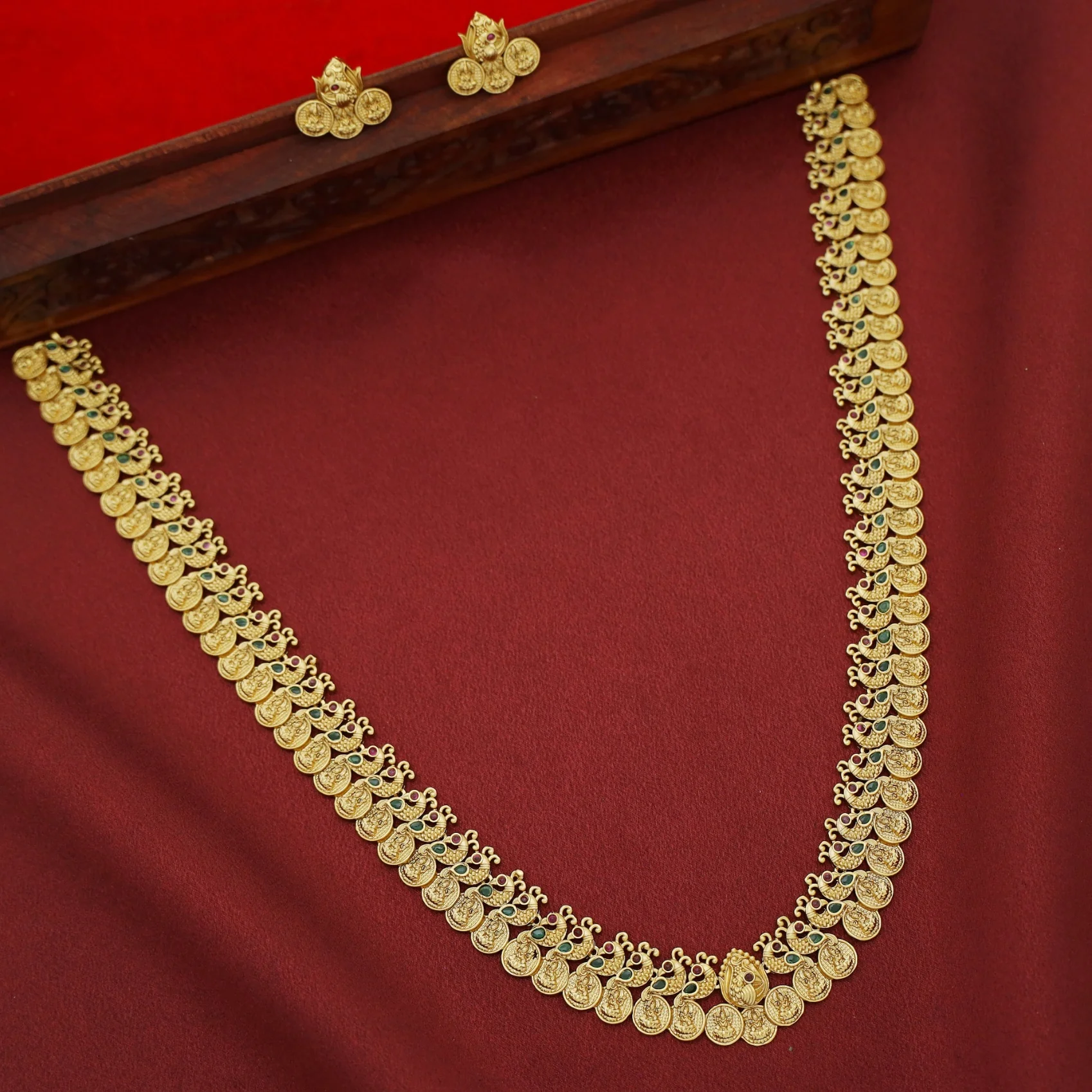 Charulata Mayura Kashi Long Harm Neckpiece With Earring - Image 3