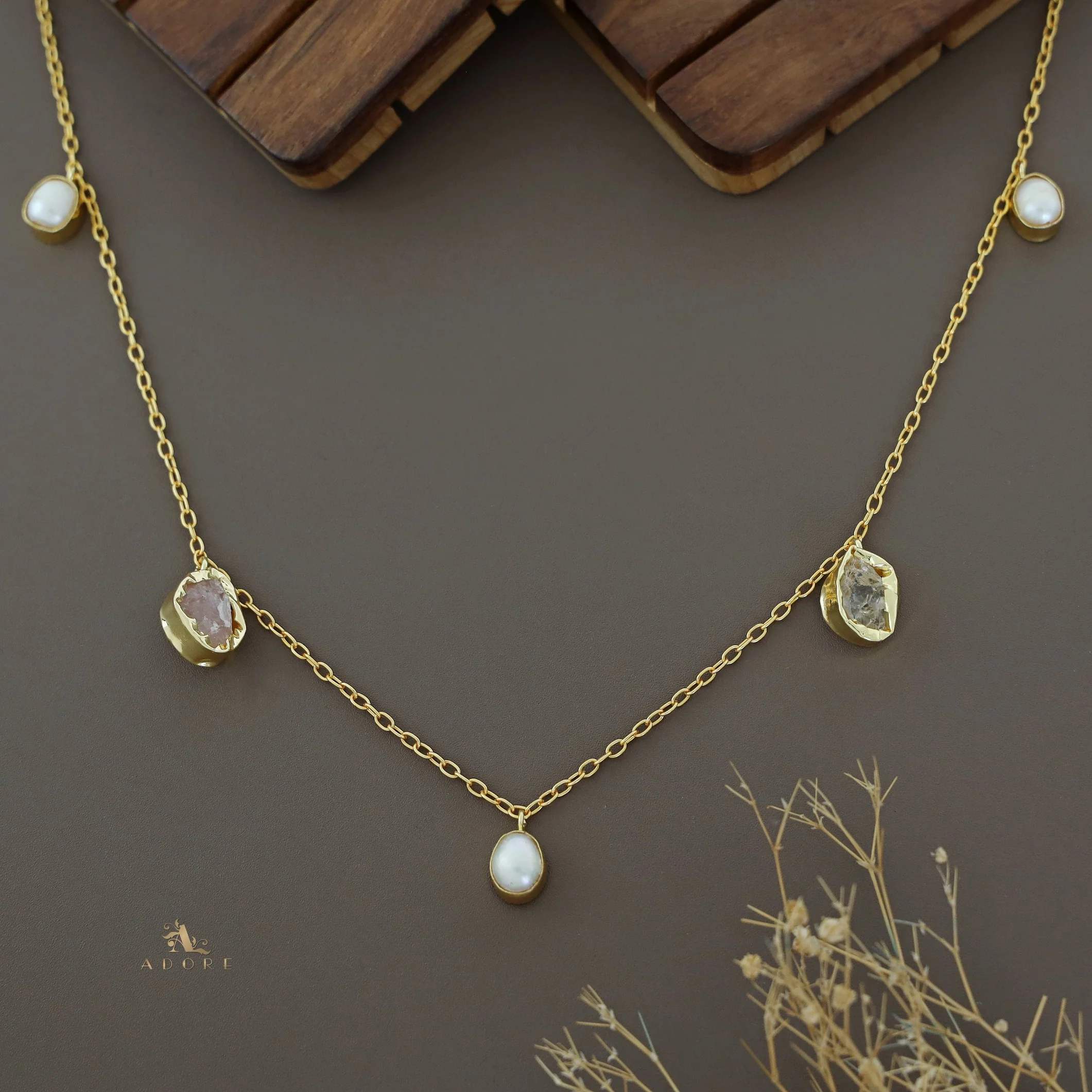Chethasi Raw Stone + Baroque Neckpiece - Image 15