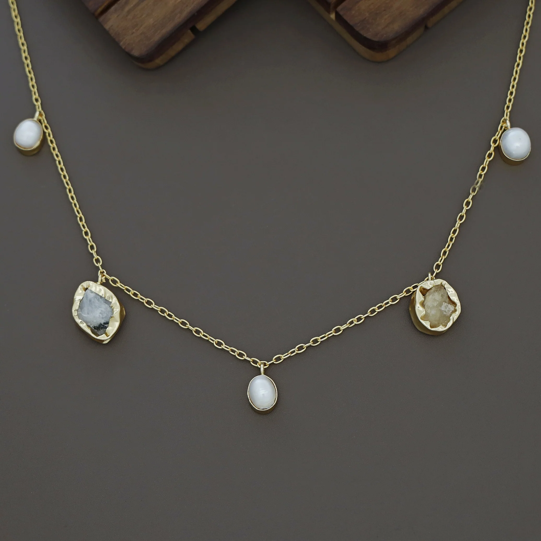 Chethasi Raw Stone + Baroque Neckpiece - Image 22