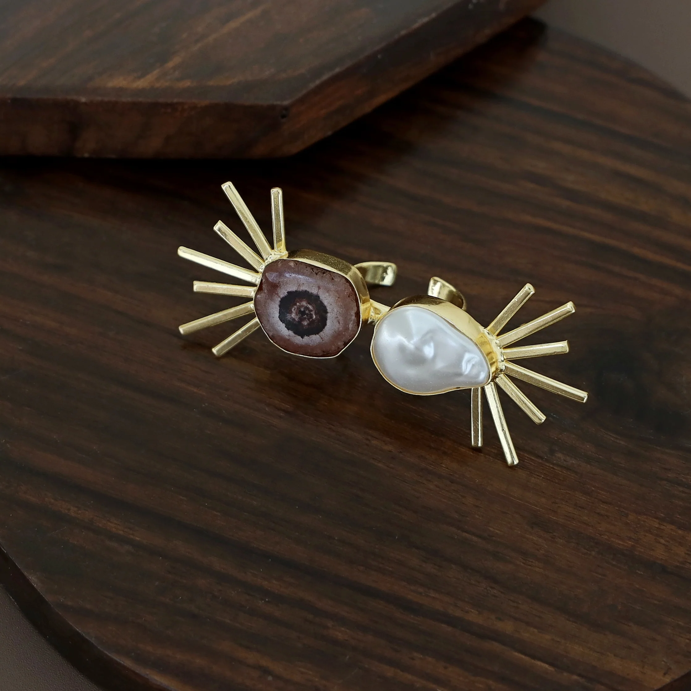Chidiya Semi Sun Agate + Baroque Ring - Image 4