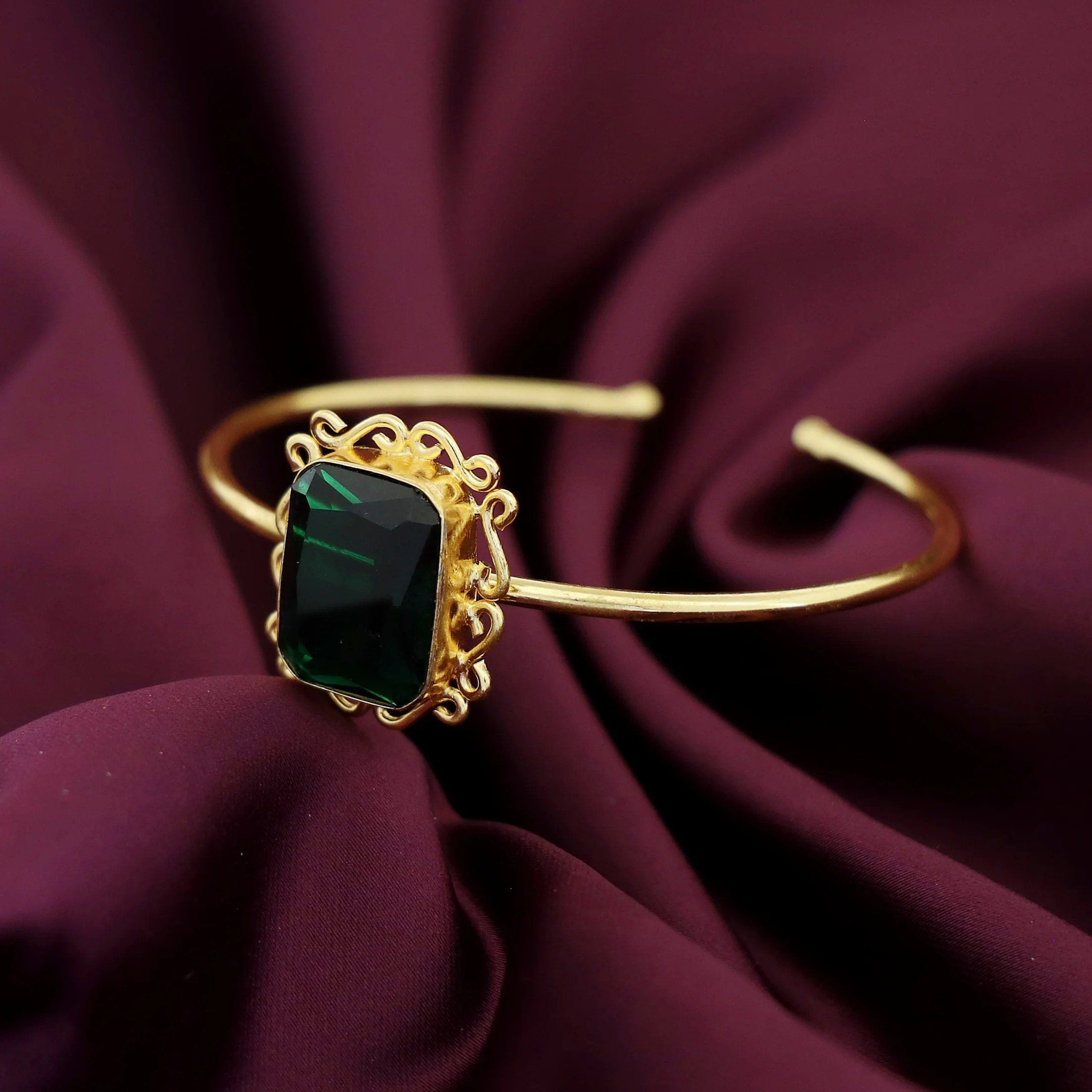 Ritu Golden Rectangle Glossy Bangle - Image 6
