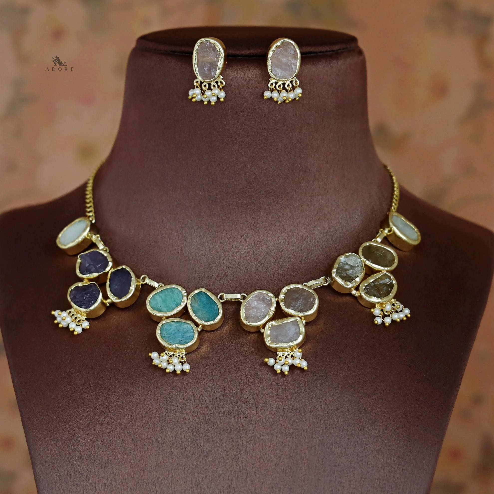 Dina Raw Stone Pearl Neckpiece With Stud - Image 2
