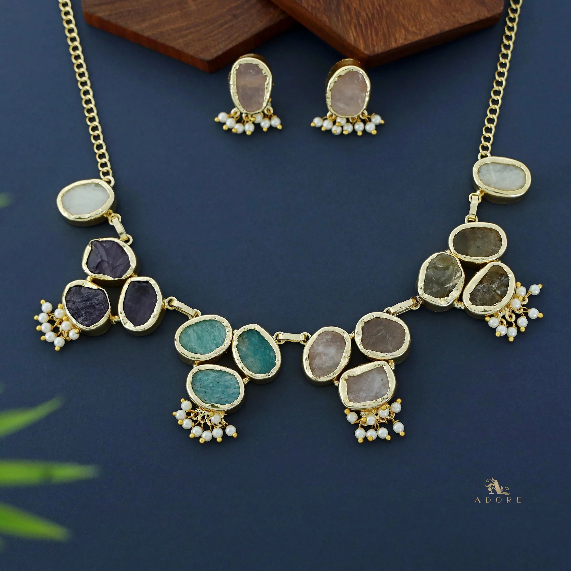 Dina Raw Stone Pearl Neckpiece With Stud - Image 6