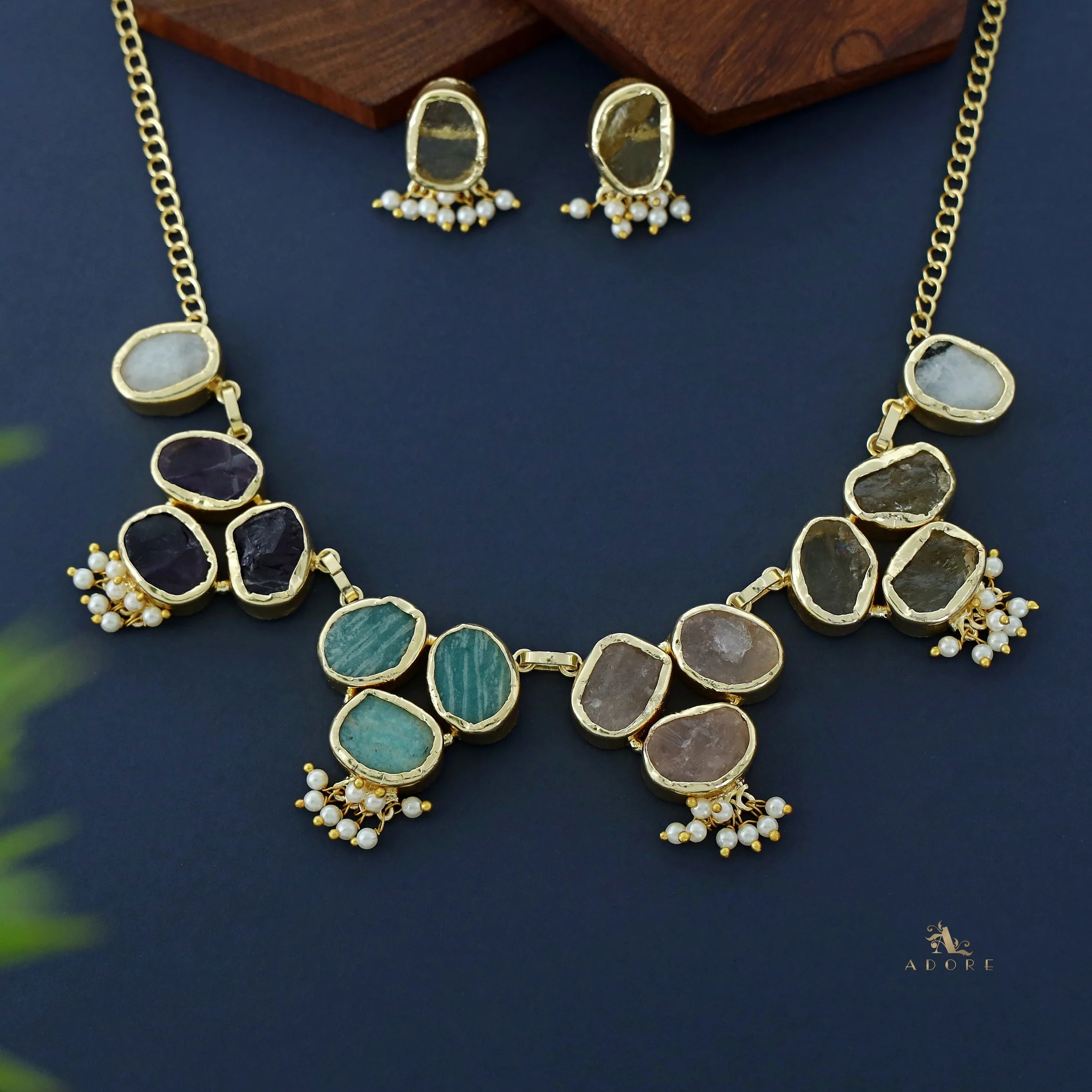 Dina Raw Stone Pearl Neckpiece With Stud - Image 7