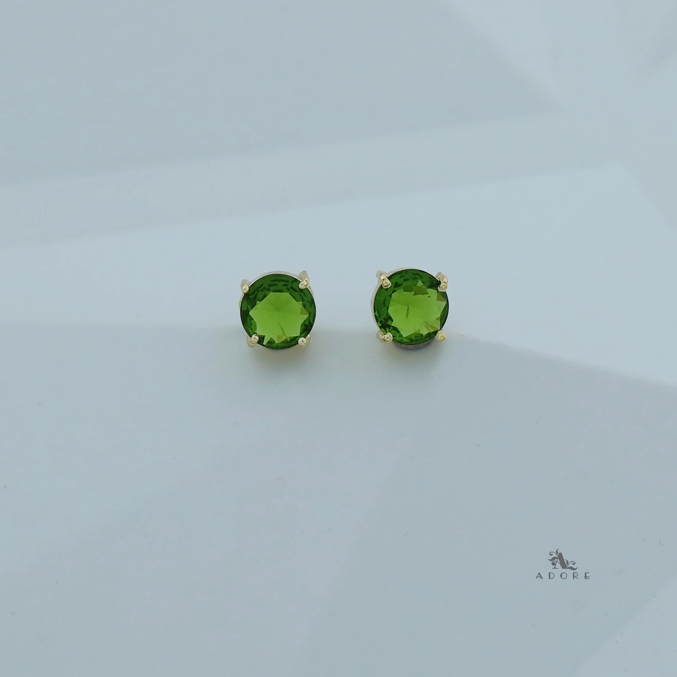 Chloe Round Claw Glossy Stud - Image 22