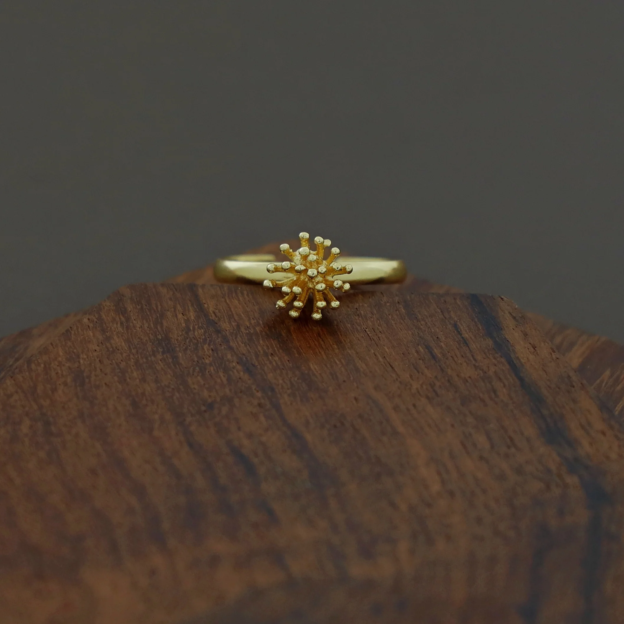 Cinderella Sunburst Flower Ring - Image 2