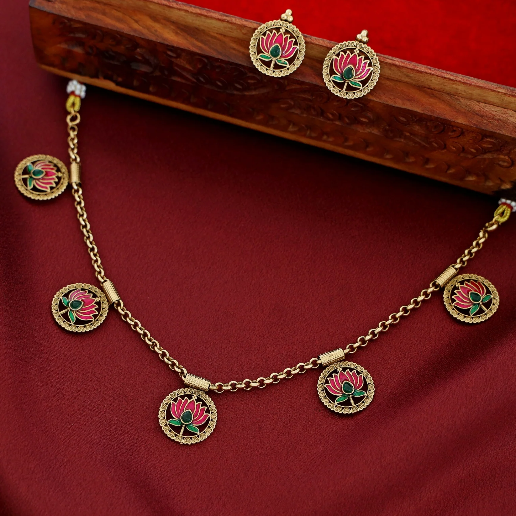 Advaita Circle Enamel Lotus Neckpiece With Earring - Image 5