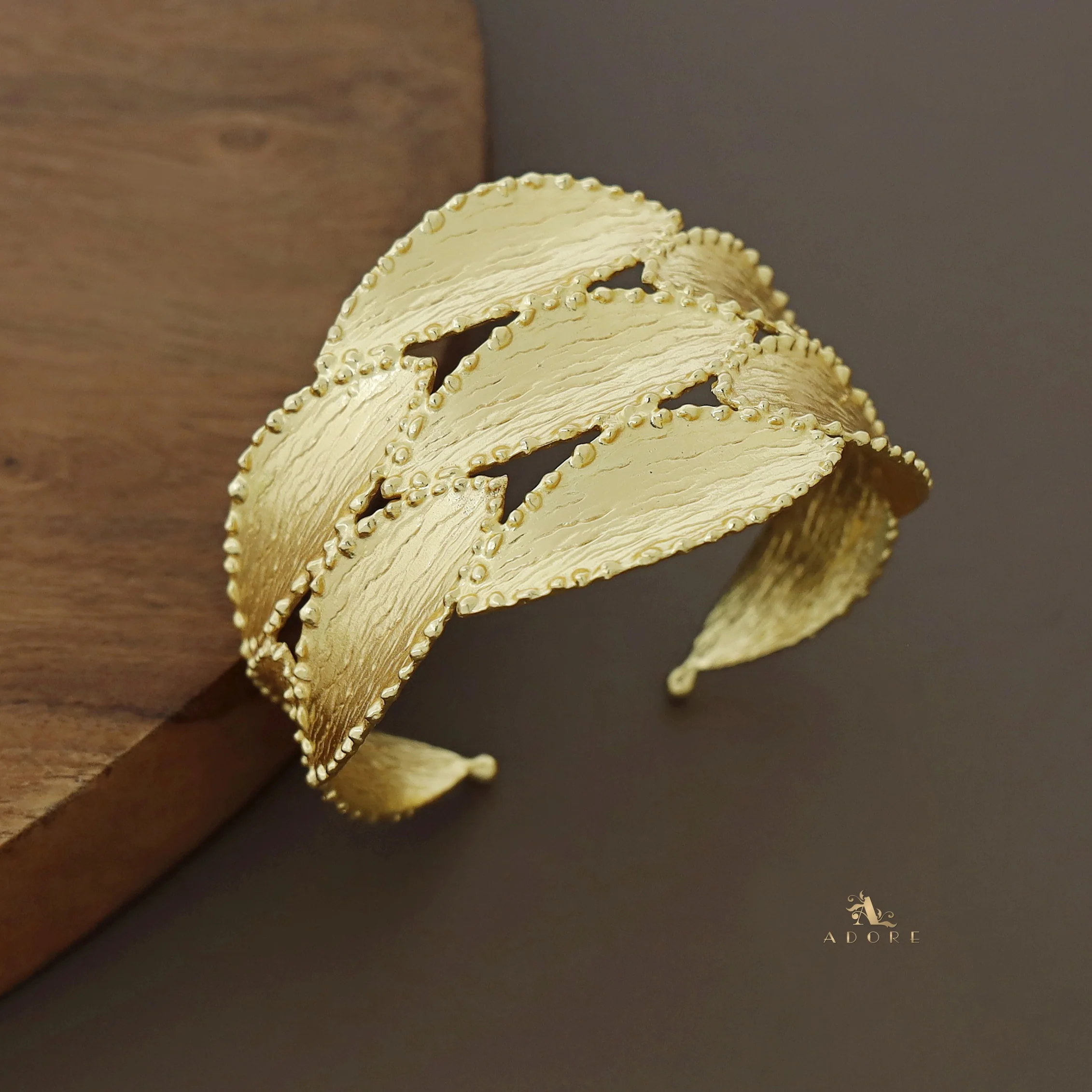 Clarissa Golden Textured Leaf Bangle - Image 3