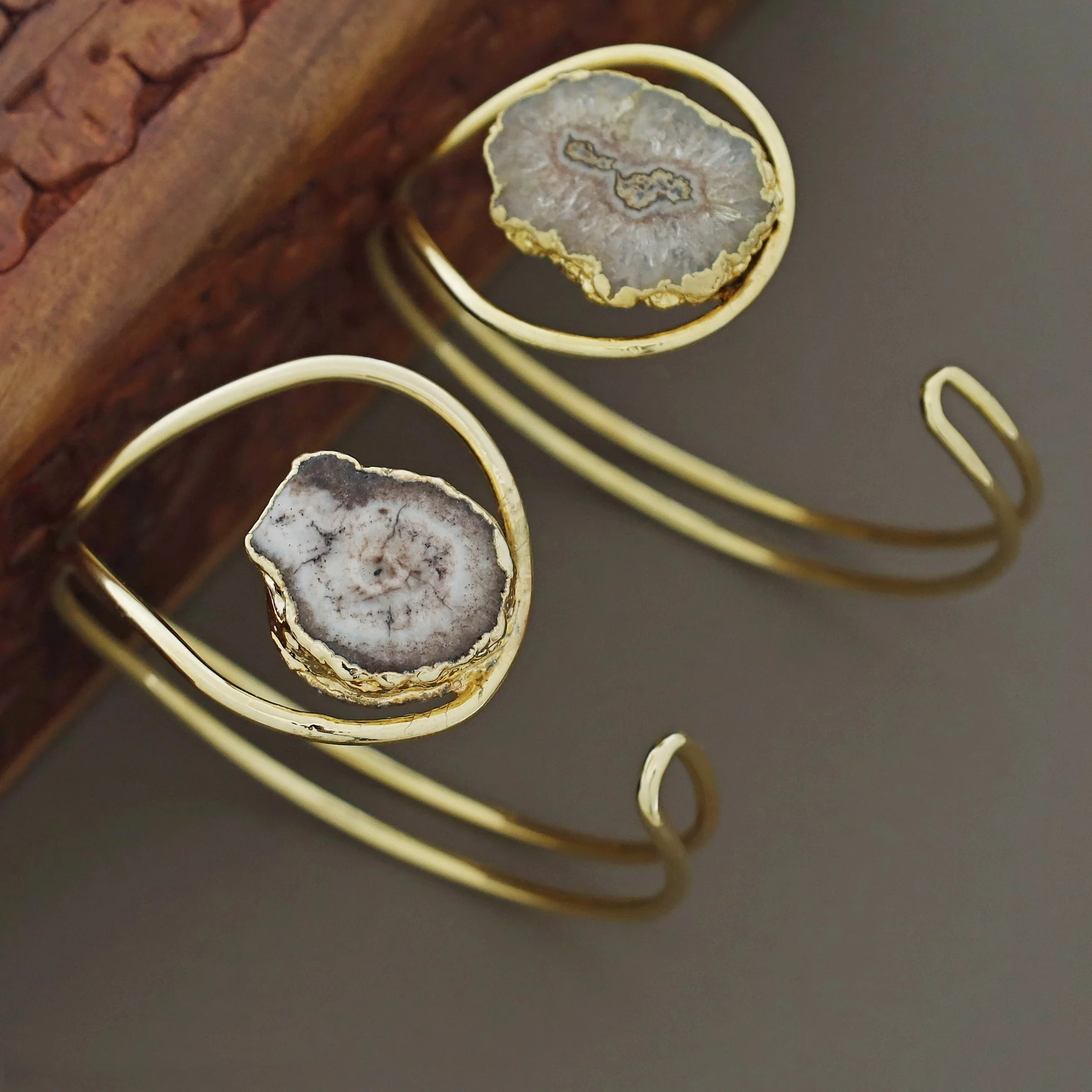 Clarita Electro Plated Agate Stone Bangle - Image 23