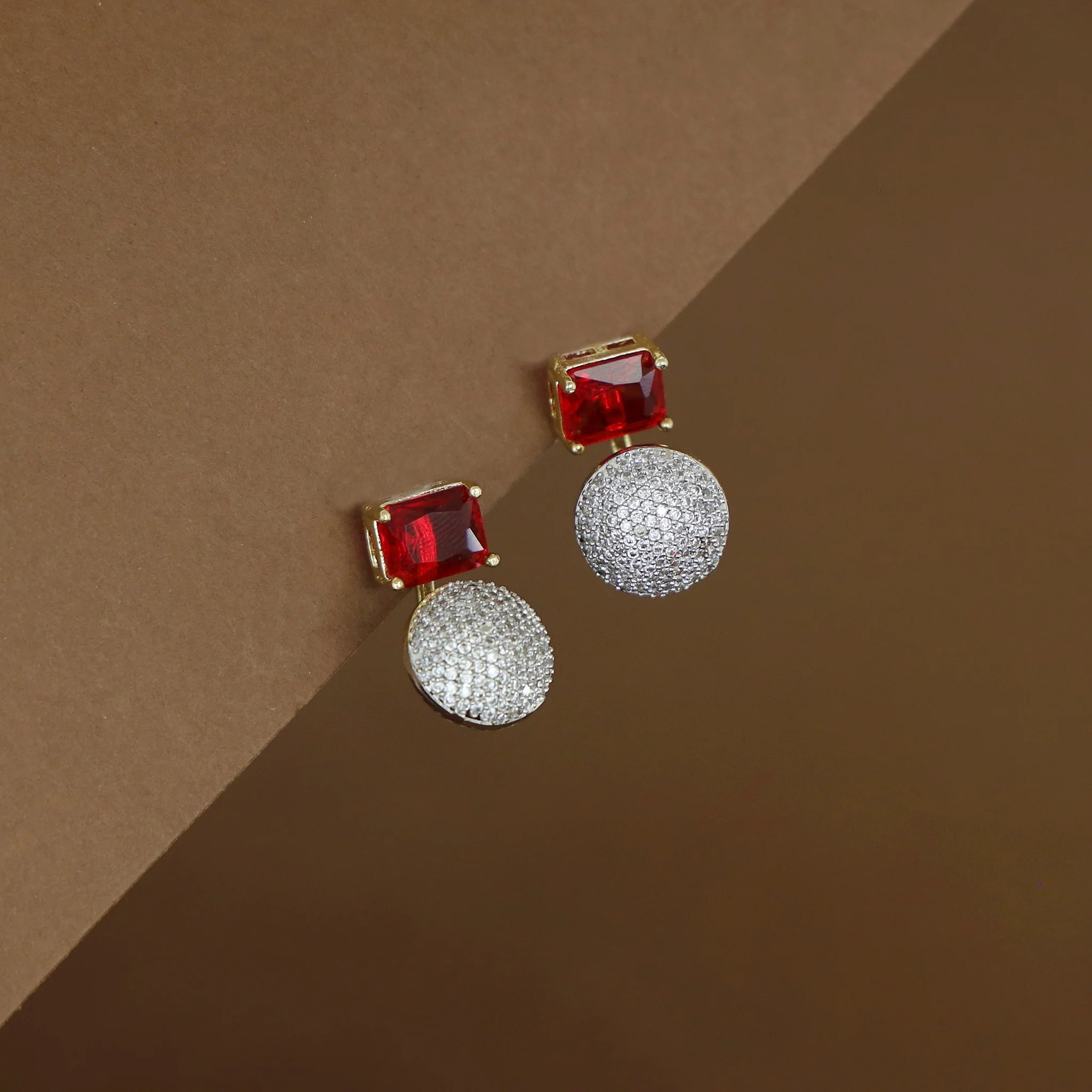 Claw Rectangle AD Stone Earring - Image 4