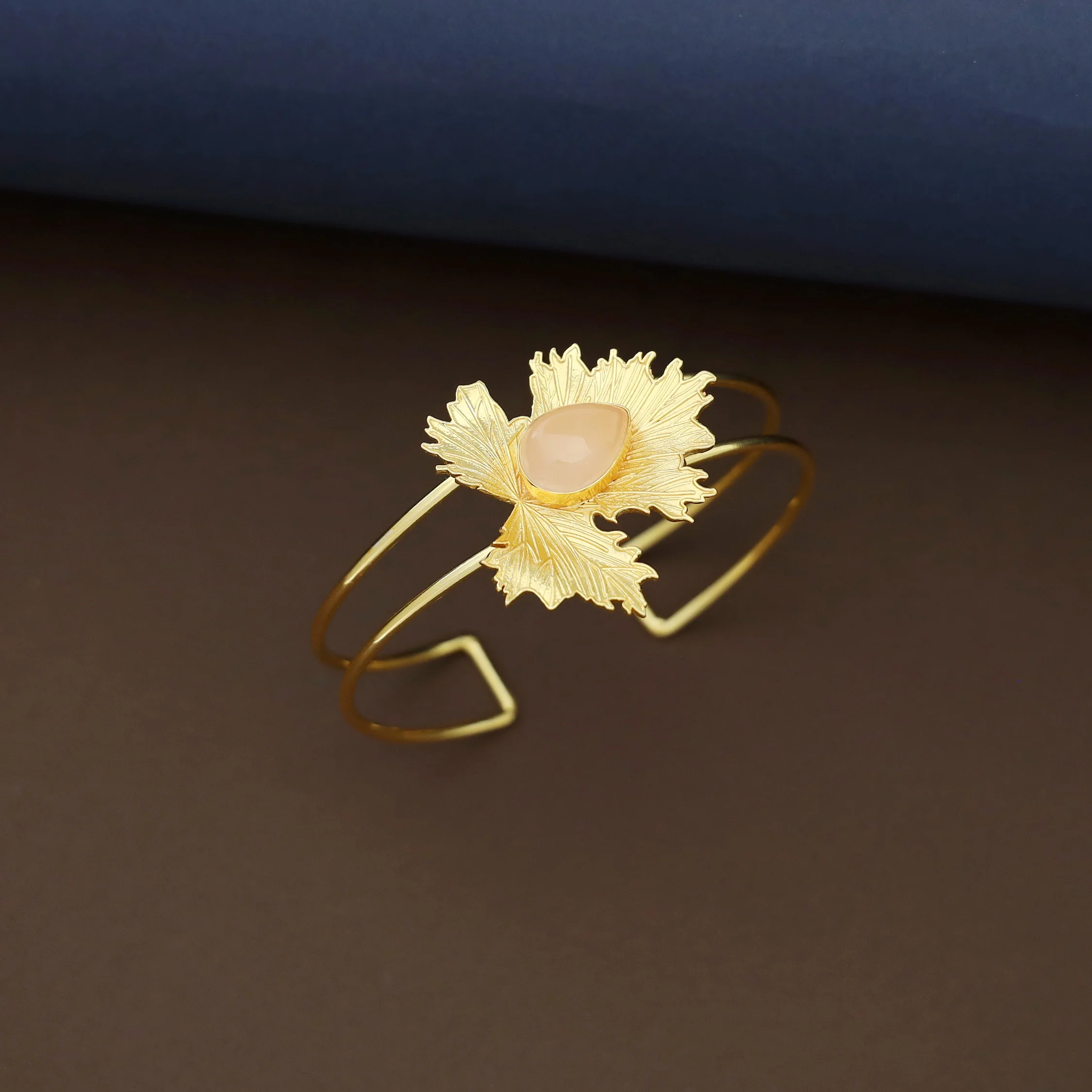 Clement Maple Leaf Natural Oval Stone Bracelet - Image 4