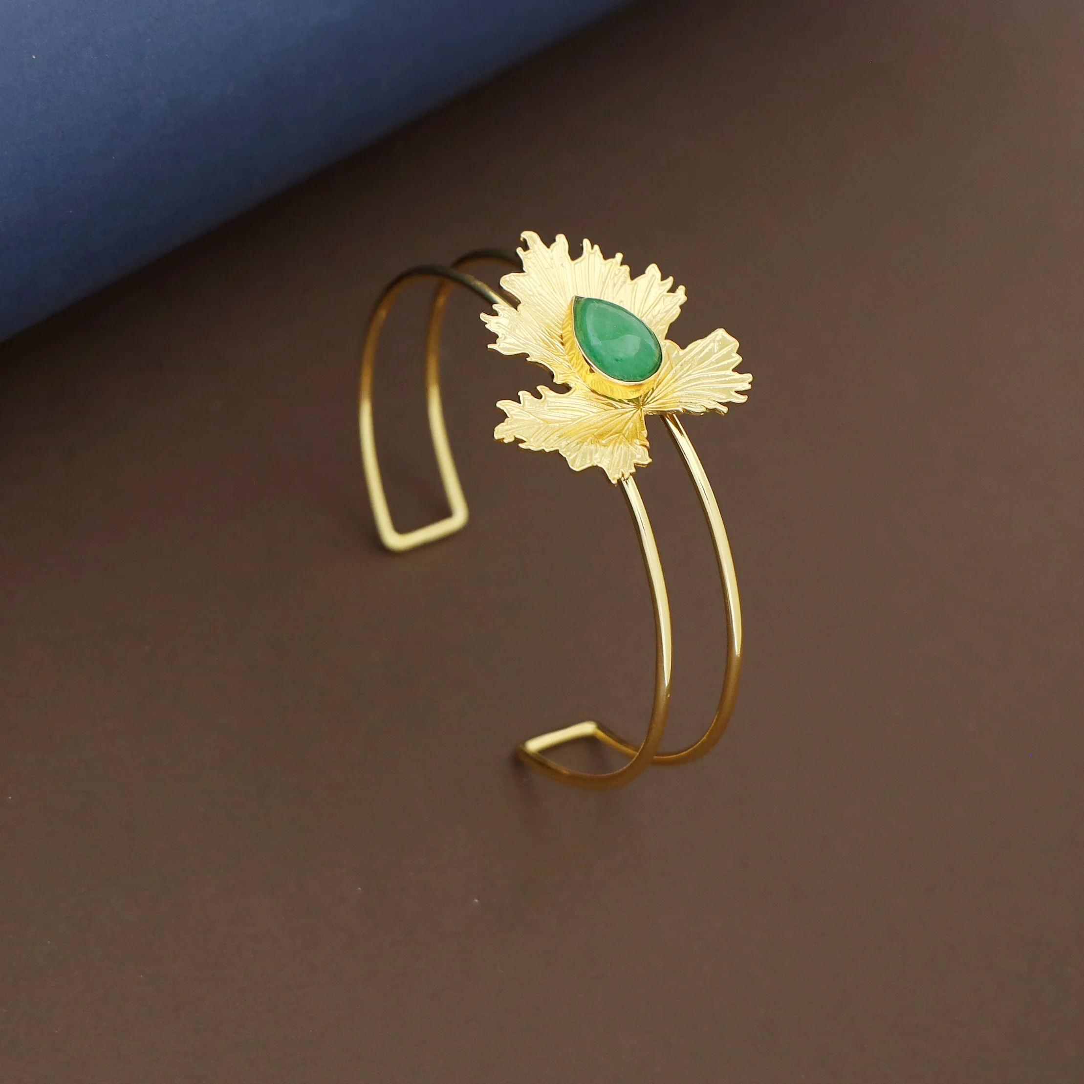 Clement Maple Leaf Natural Oval Stone Bracelet - Image 7