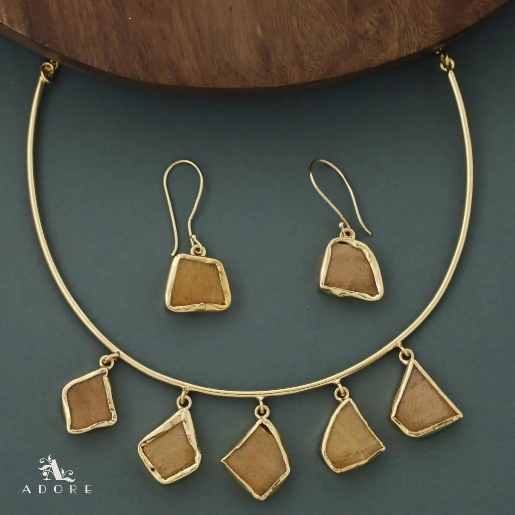 Colby 5 Raw Stone Neck Cuff With Drop - Image 12