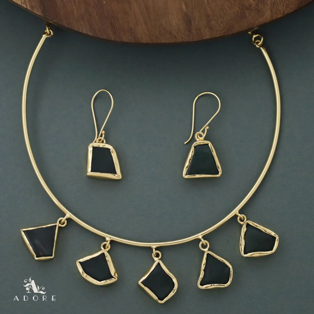 Colby 5 Raw Stone Neck Cuff With Drop - Image 20