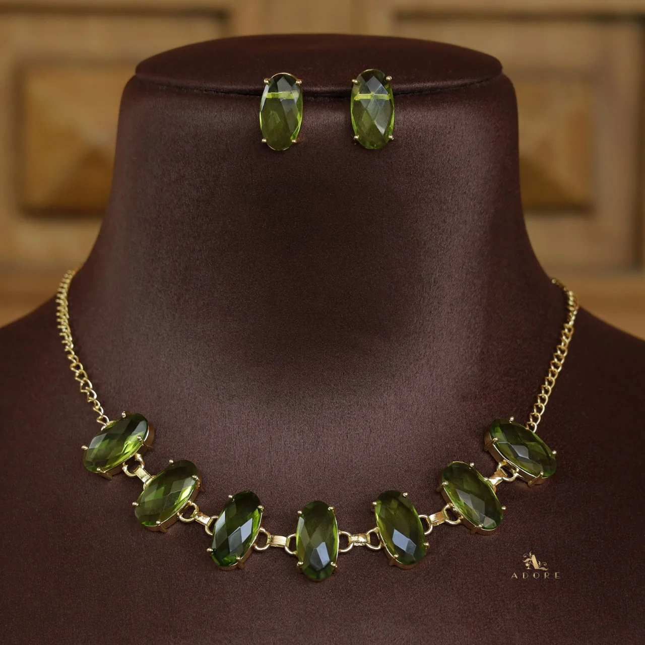 Colbya Oval Glossy Choker / Short Neckpiece - Image 18