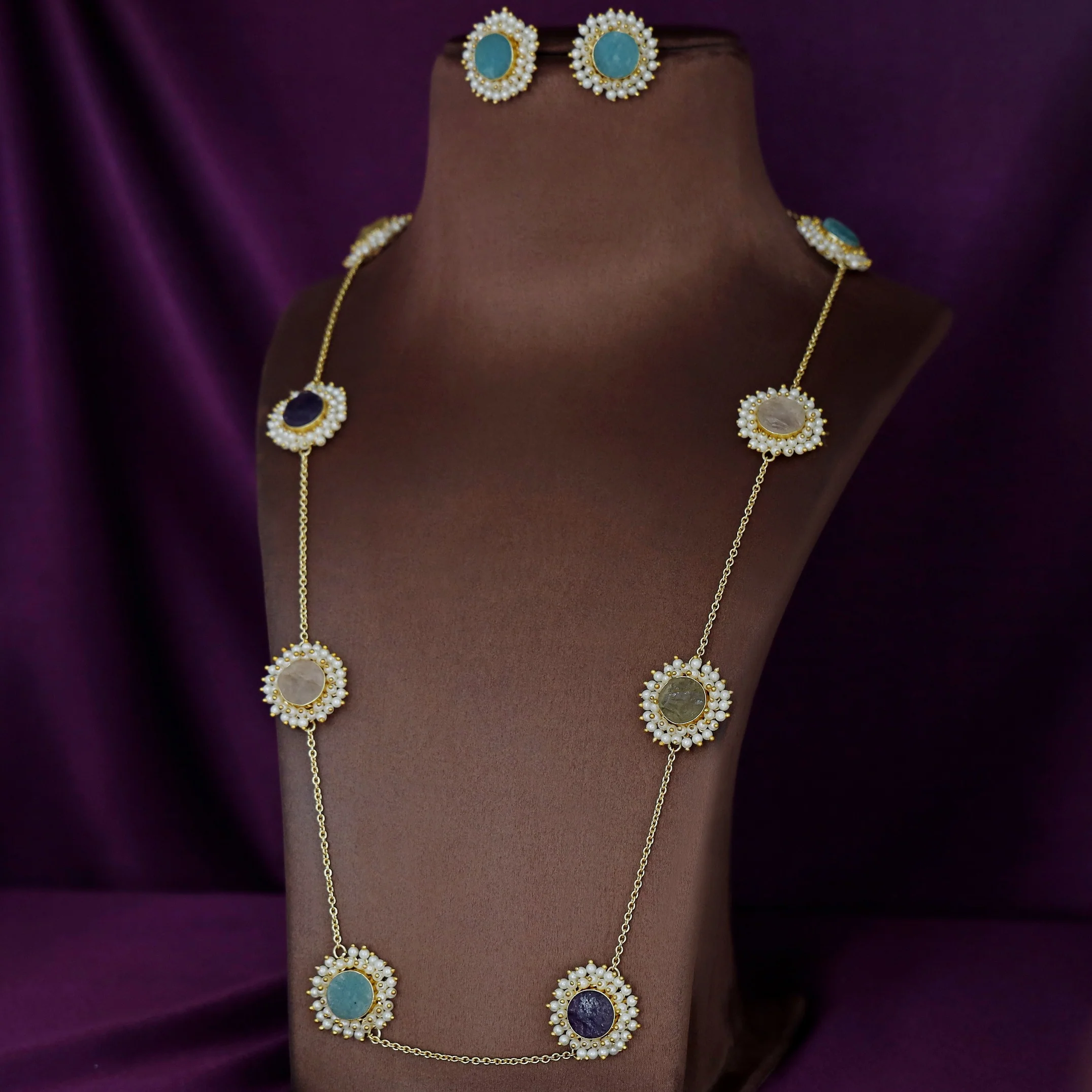 8 Stone Raw Stone Neckpiece with Earring - Image 33