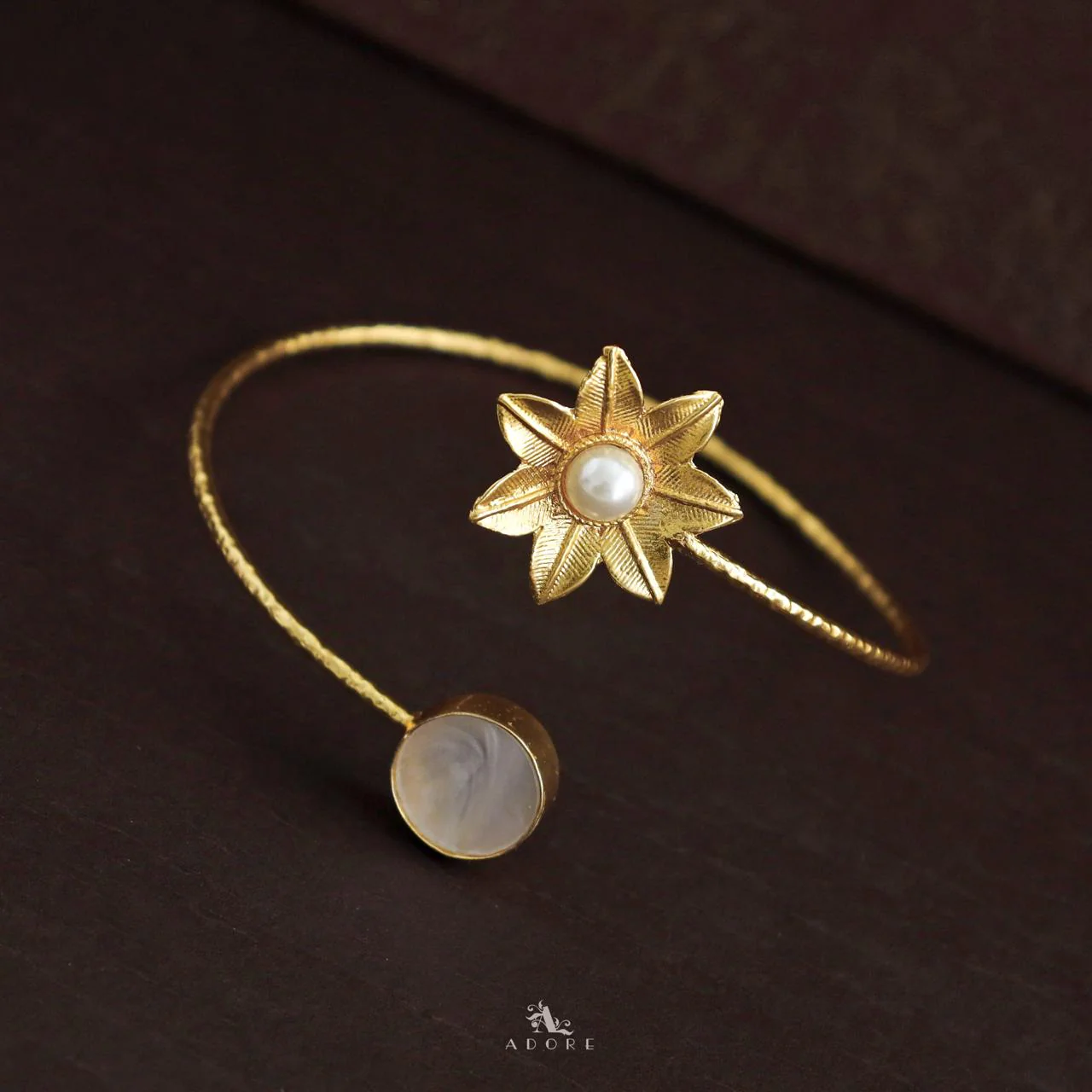 Aleka Glossy Flower Hammered Bangle - Image 5