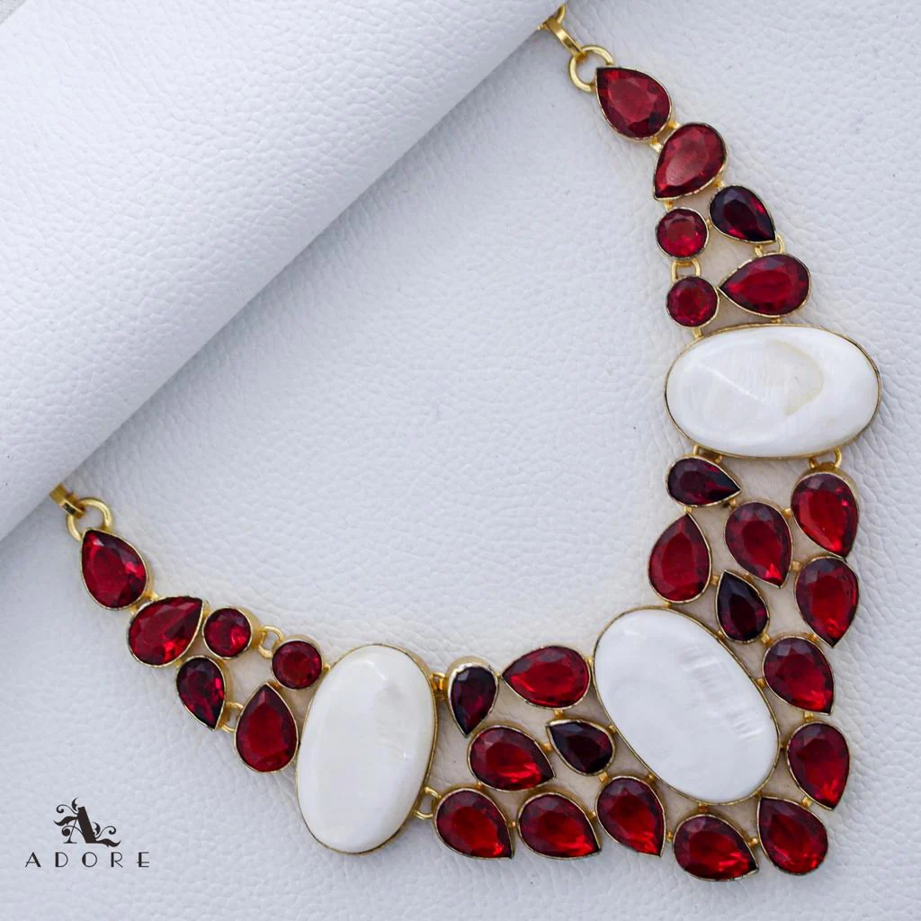 Kaytlyn Neckpiece - Image 3