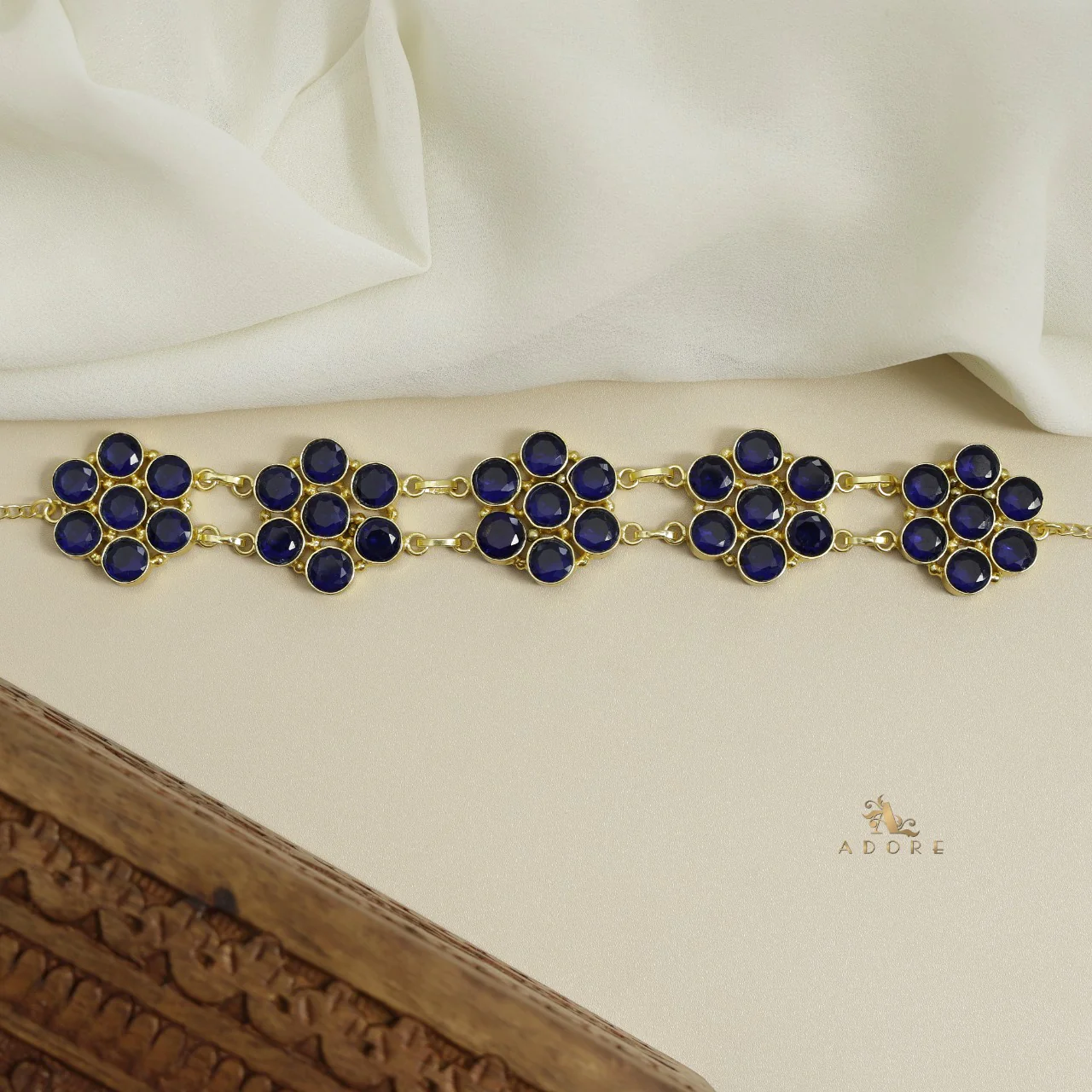 Gynell Flower Choker - Image 11
