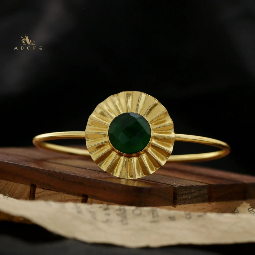 Juliette Round Glossy Flower Bangle - Image 7