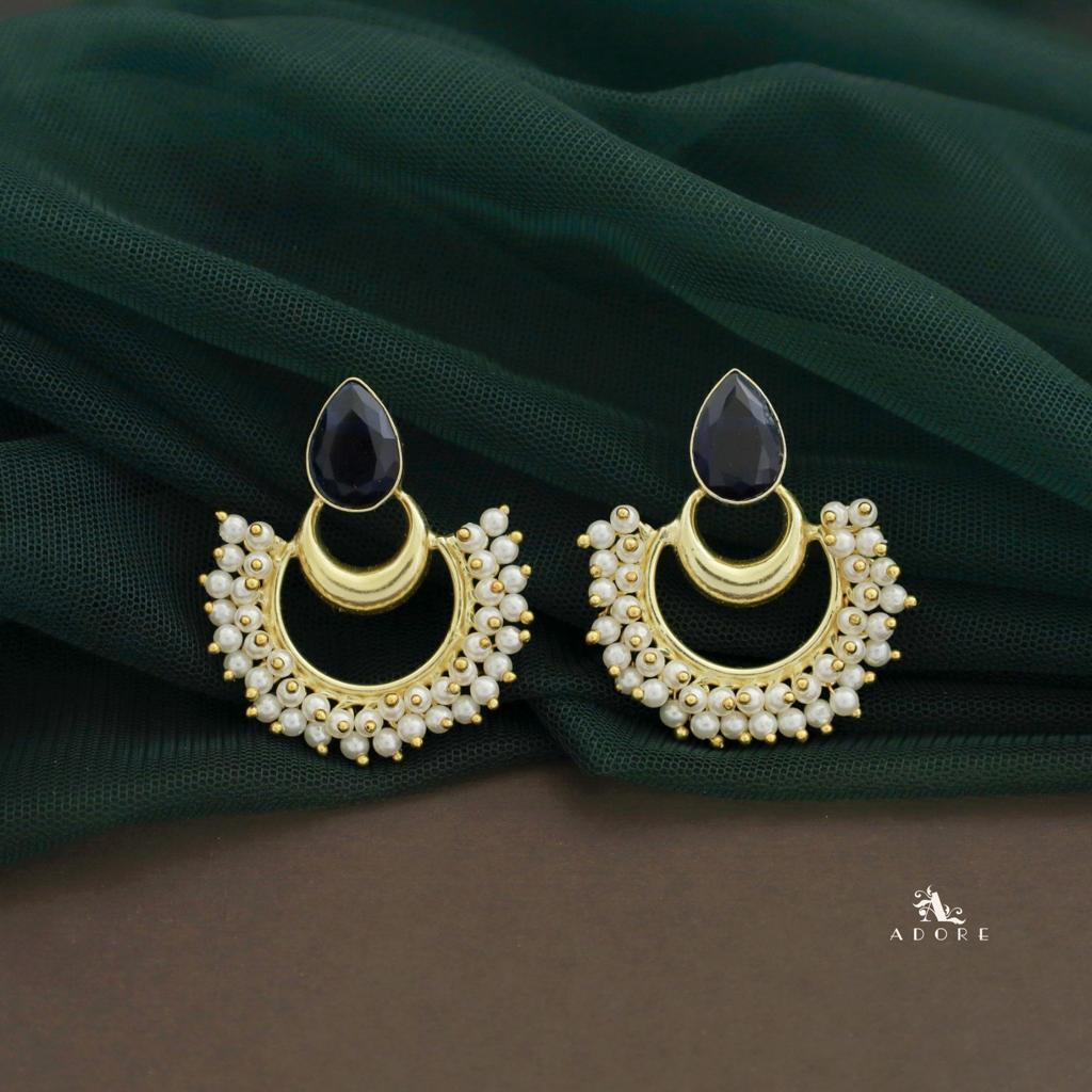 Drop Golden Moon Cluster Pearl Earring - Image 10
