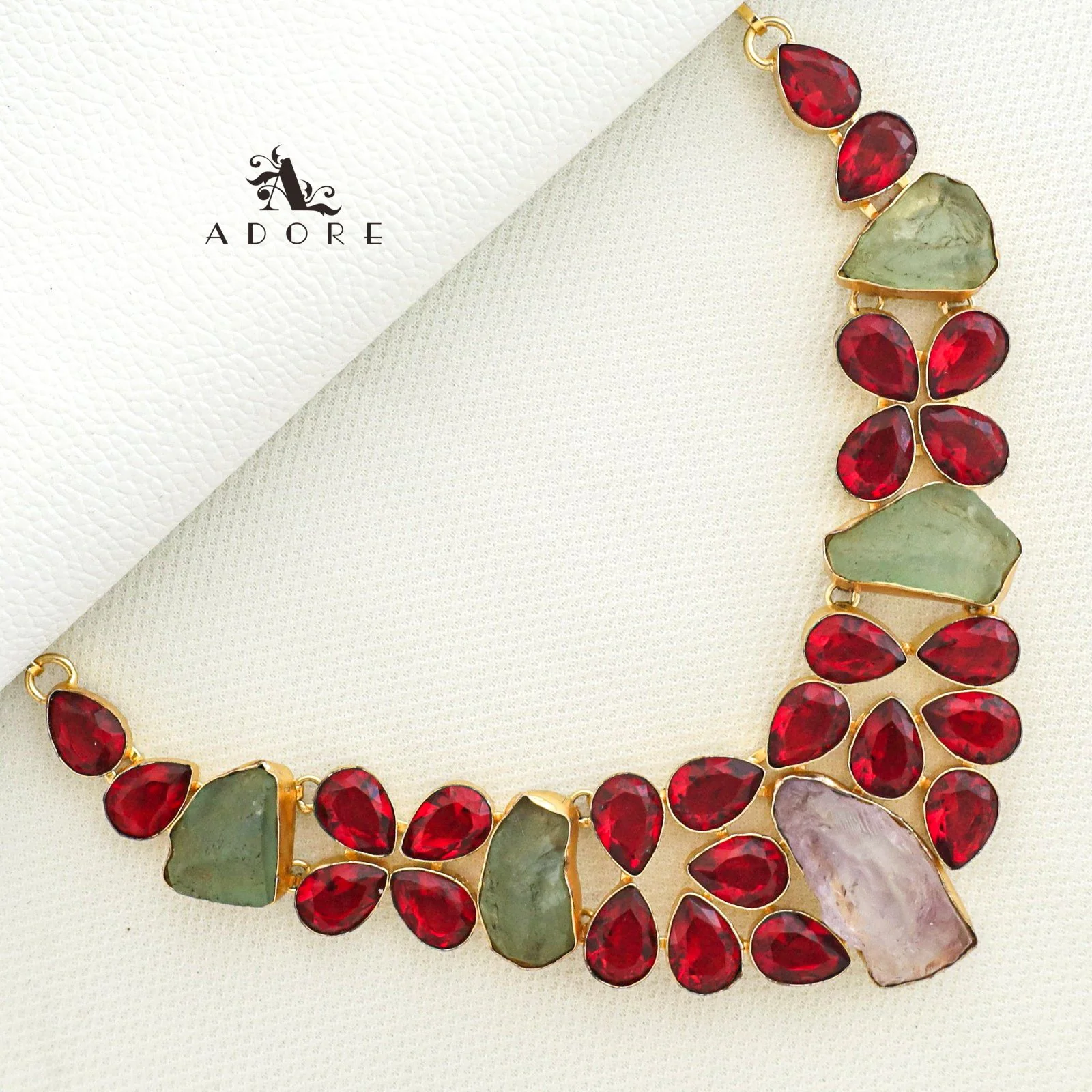 Tamasiya Neckpiece - Image 3
